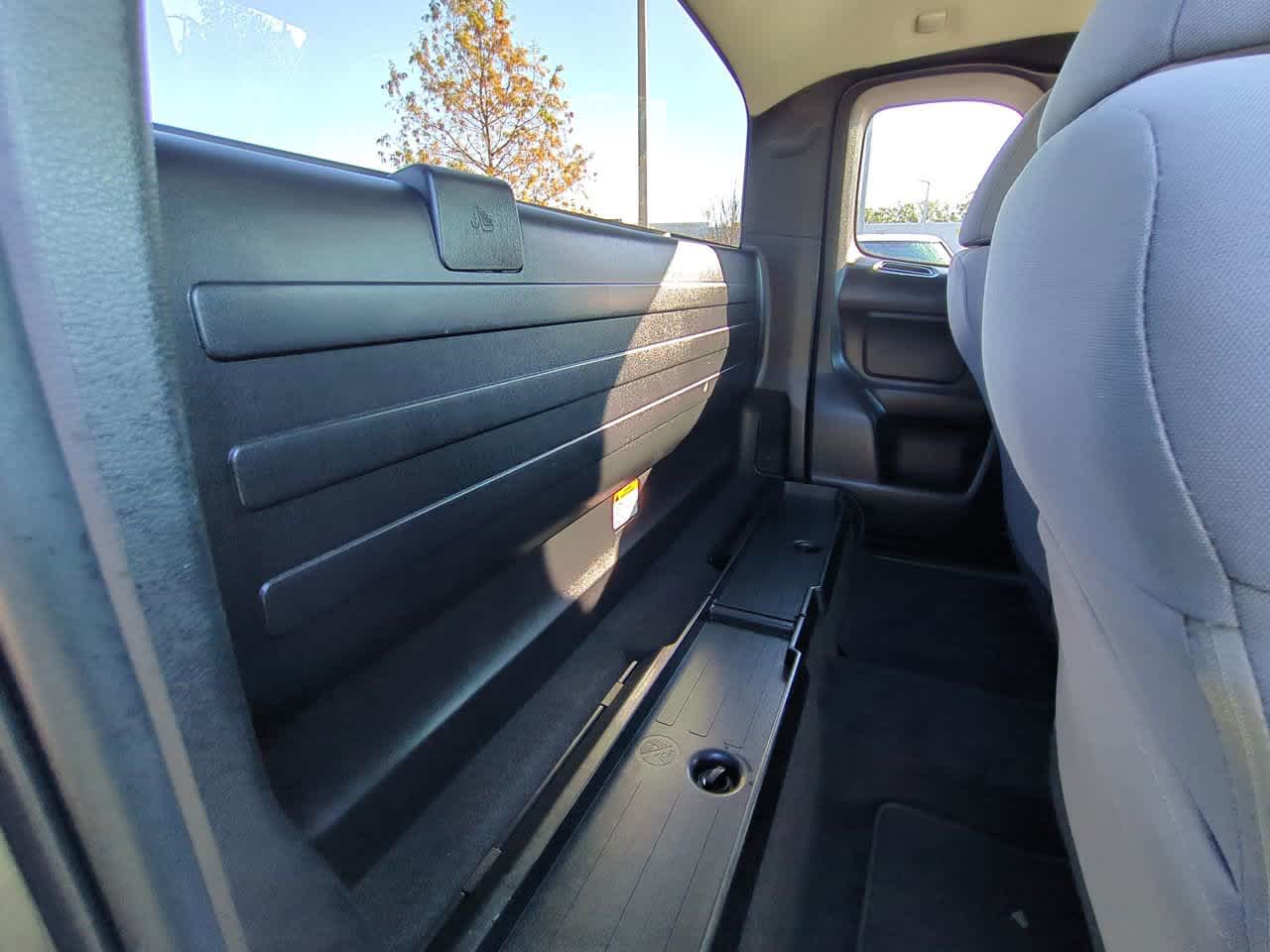 Thumbnail: 2020 Toyota Tacoma - 13