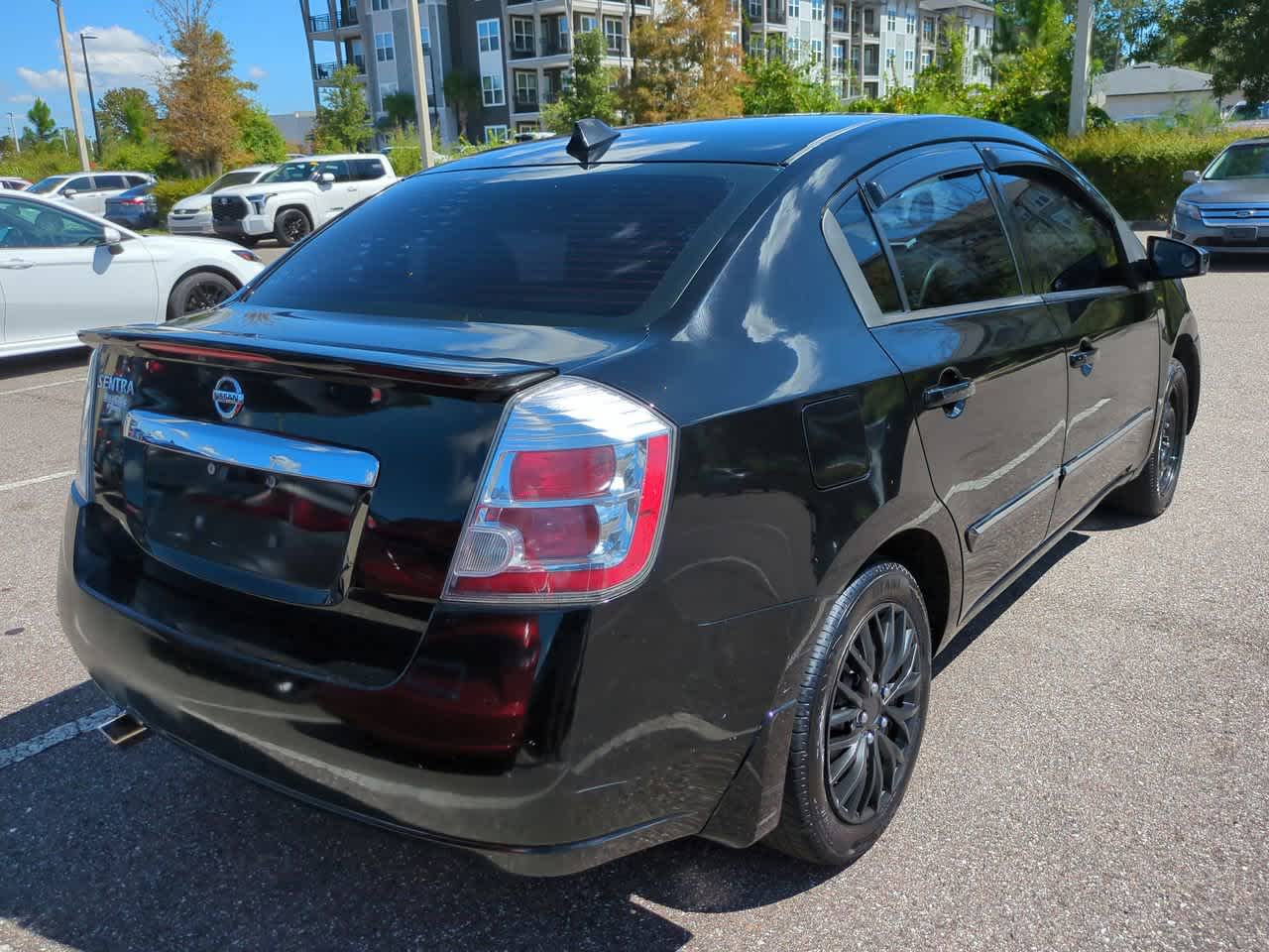 Thumbnail: 2012 Nissan Sentra - 6