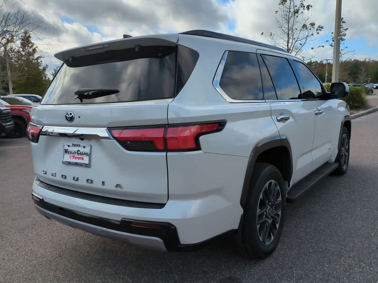 Thumbnail: 2023 Toyota Sequoia - 6
