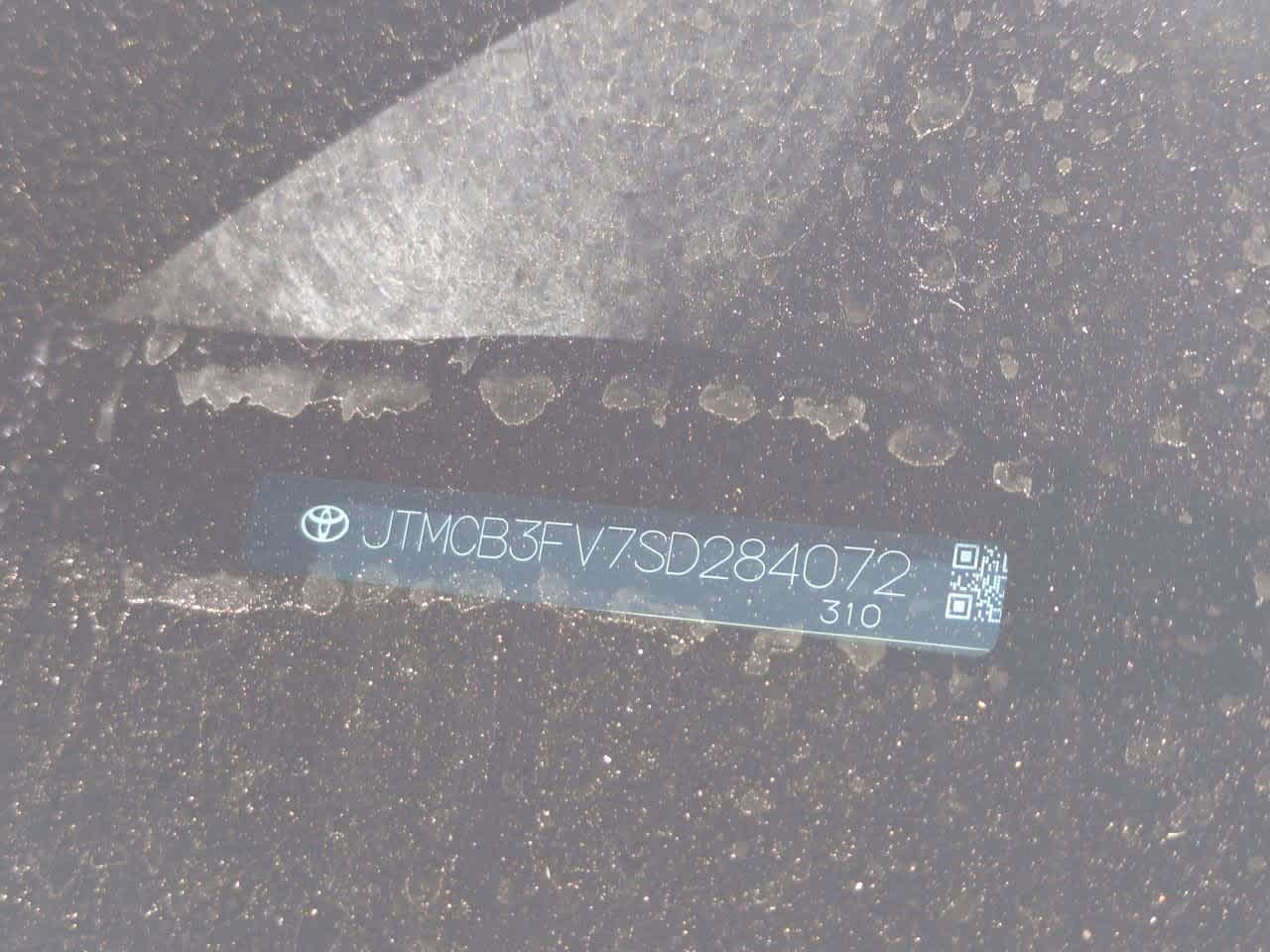 Thumbnail: 2025 Toyota RAV4 - 27