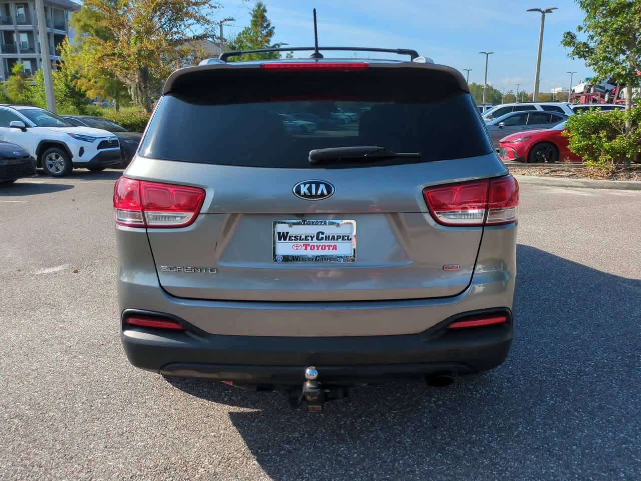 Thumbnail: 2017 Kia Sorento - 5