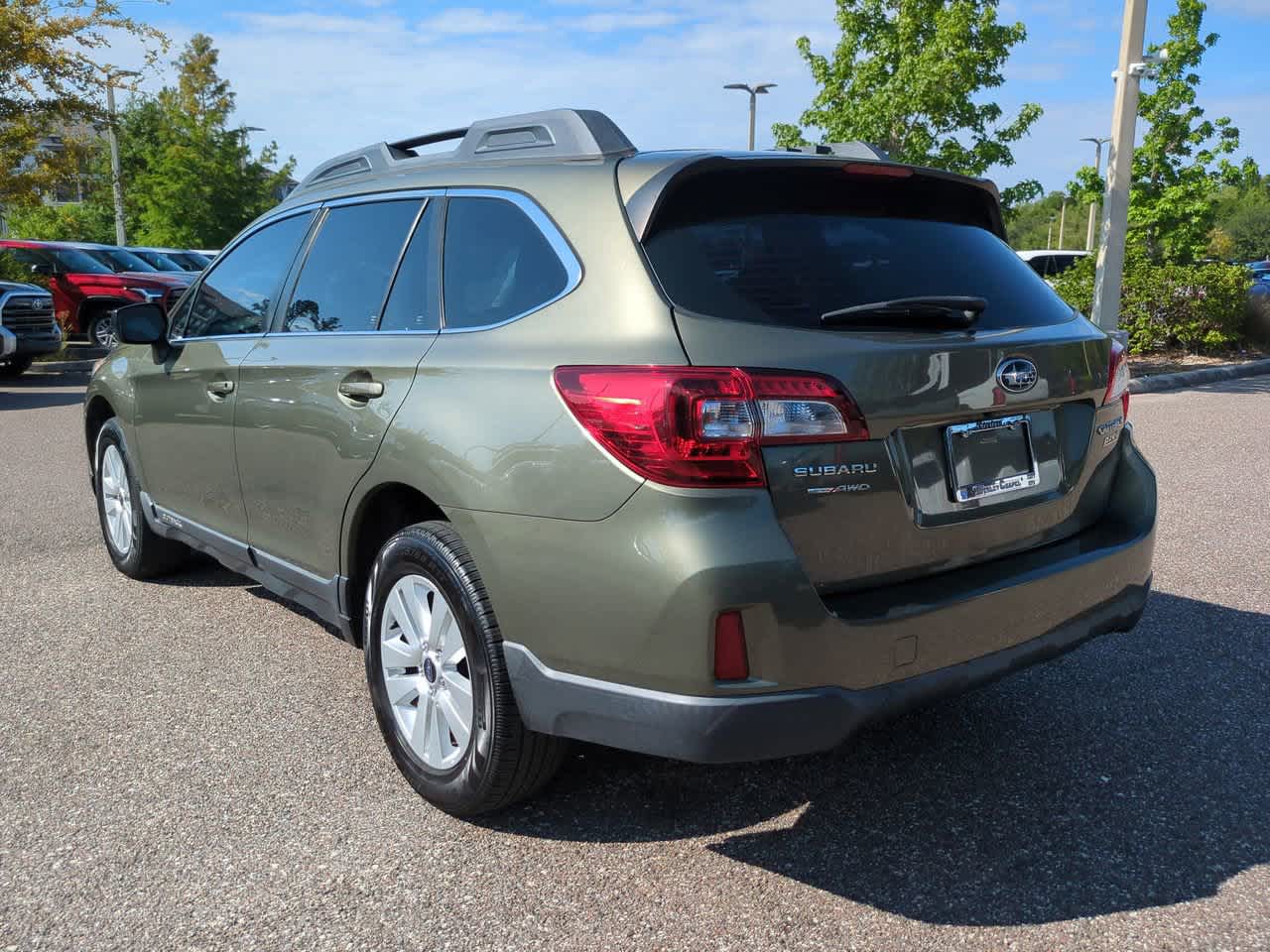 Thumbnail: 2017 Subaru Outback - 4