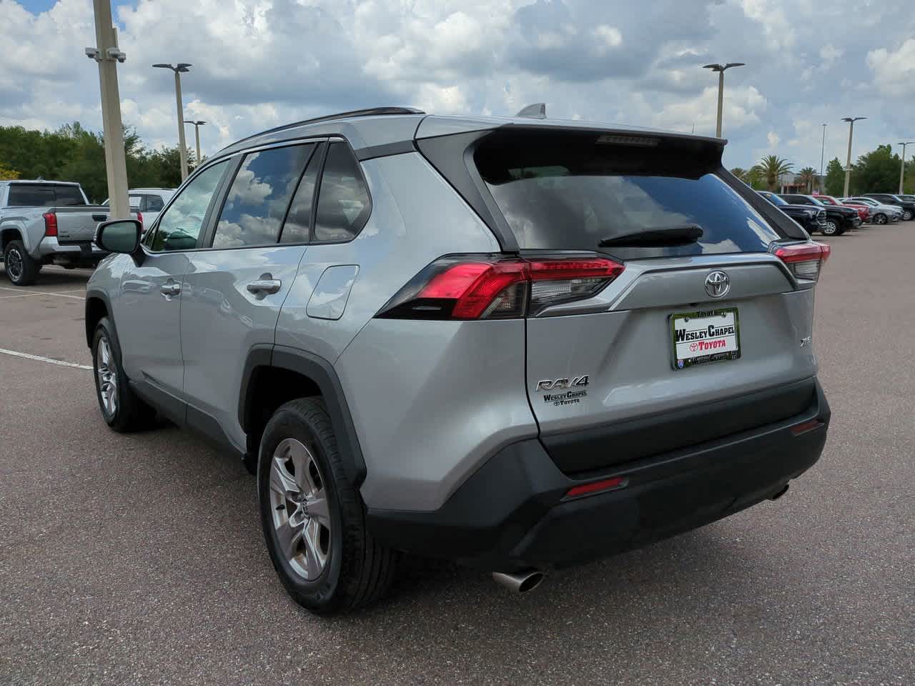 2023 Toyota RAV4 XLE 4