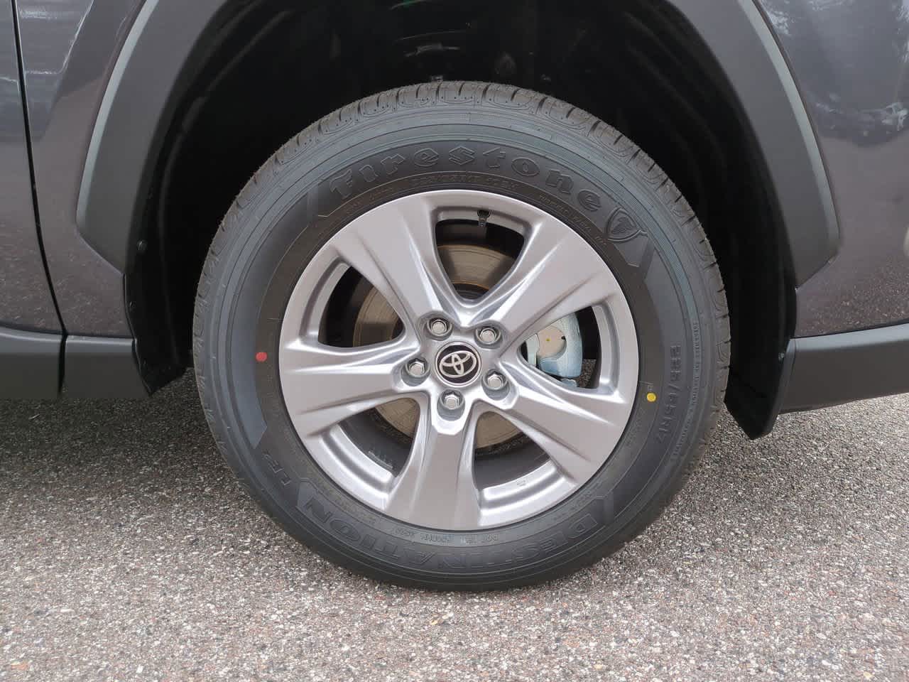 Thumbnail: 2025 Toyota RAV4 - 11