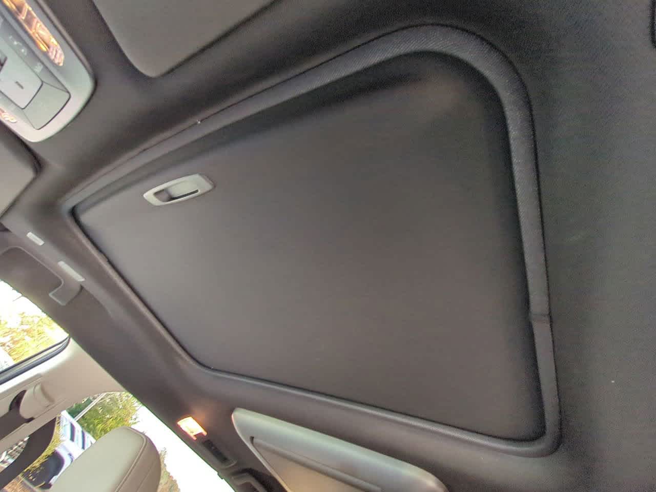 Thumbnail: 2025 Toyota Sienna - 19