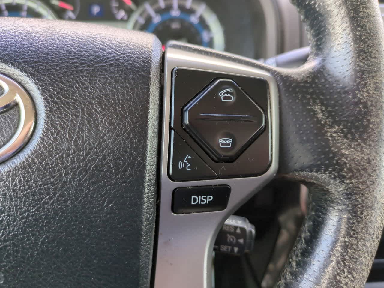 Thumbnail: 2014 Toyota 4Runner - 26