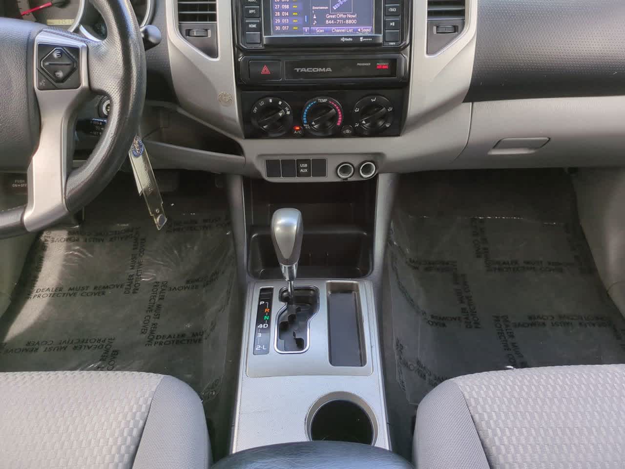 Thumbnail: 2015 Toyota Tacoma - 18