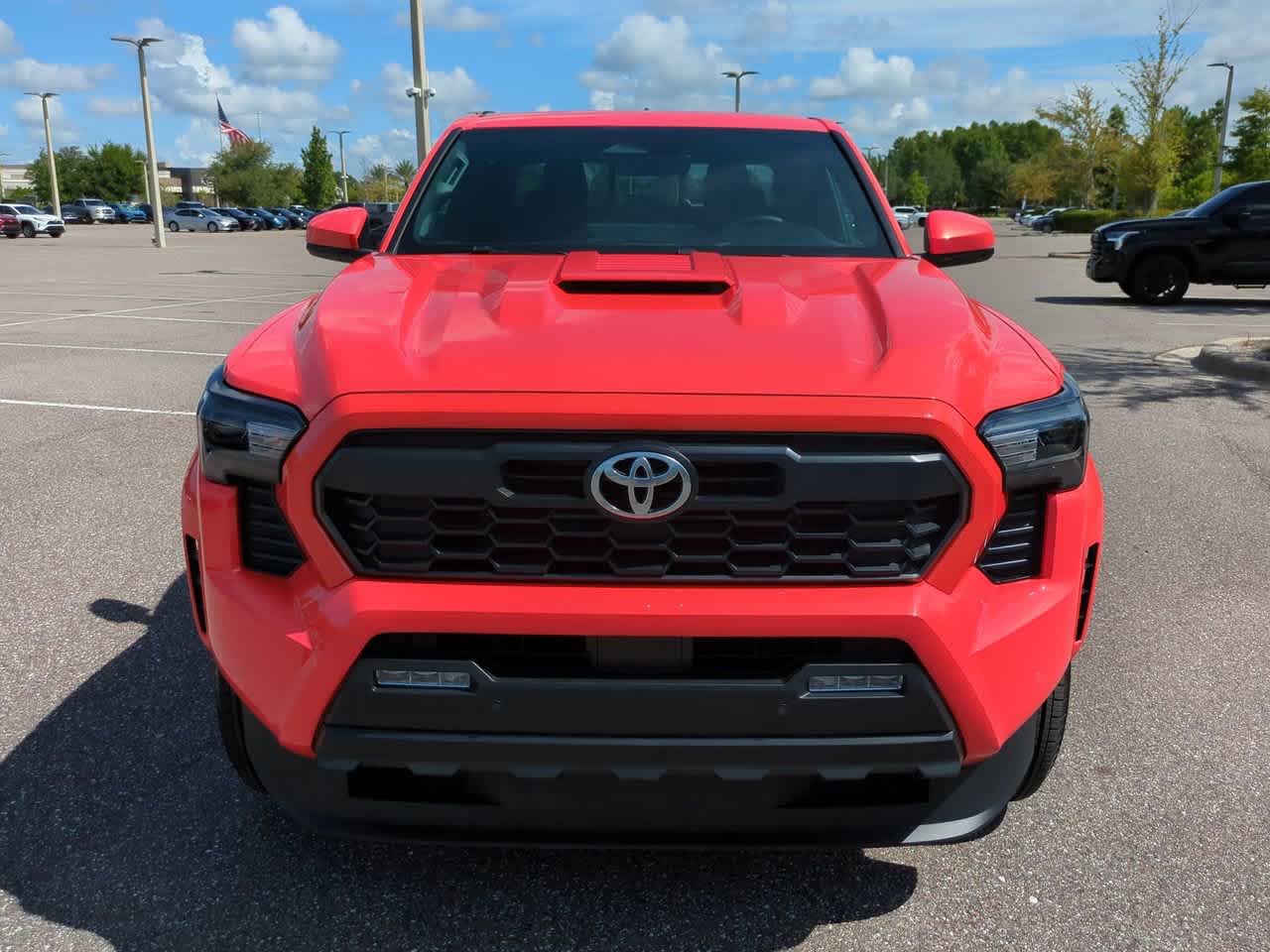 Thumbnail: 2024 Toyota Tacoma - 9