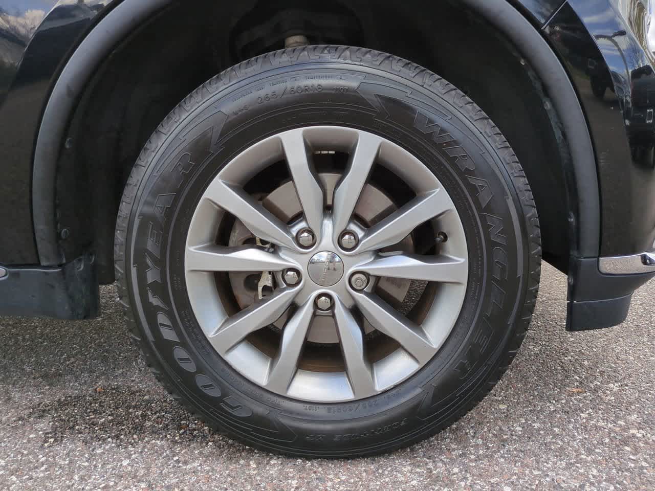 Thumbnail: 2017 Dodge Durango - 11