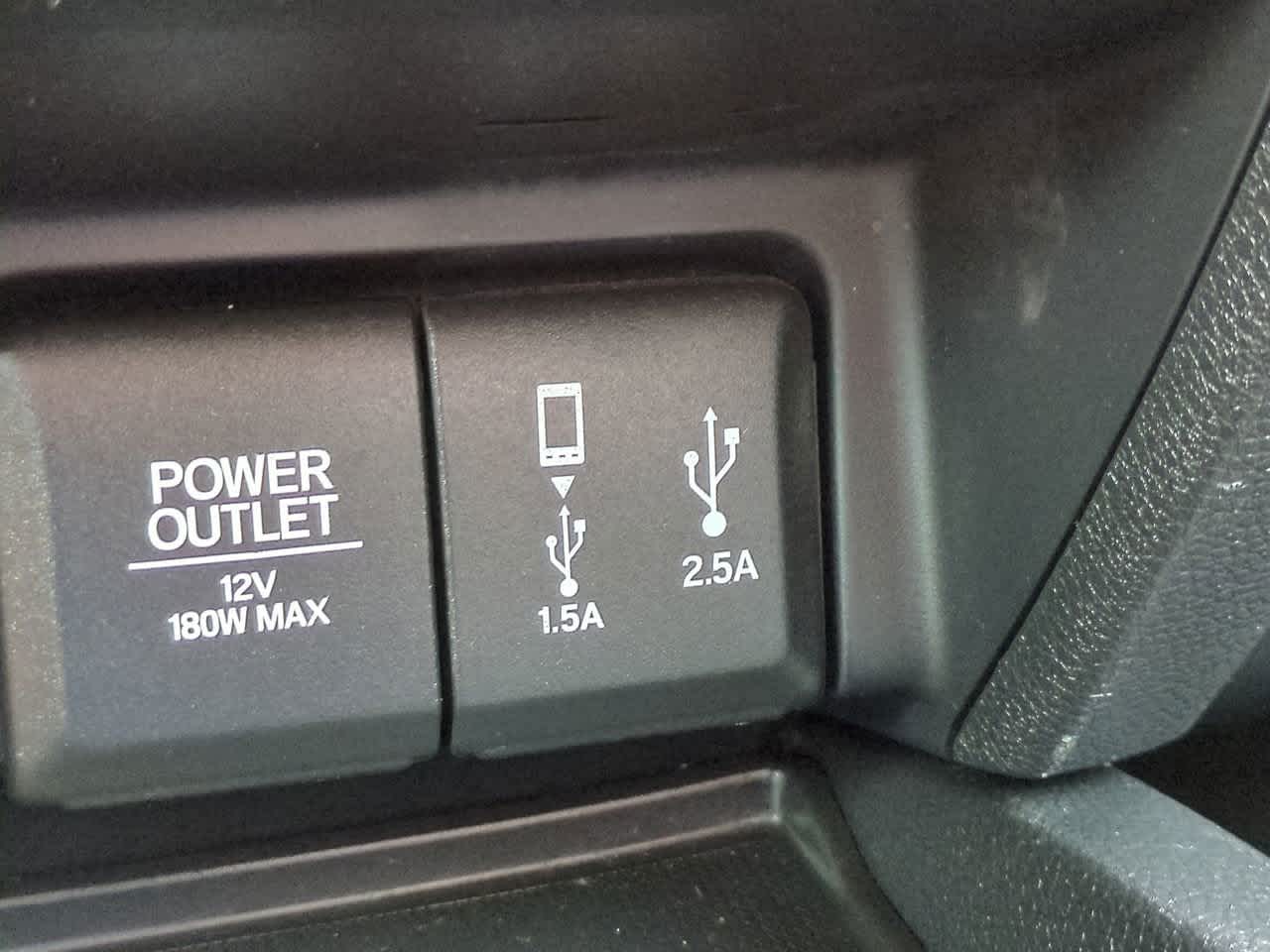 Thumbnail: 2017 Honda Pilot - 23