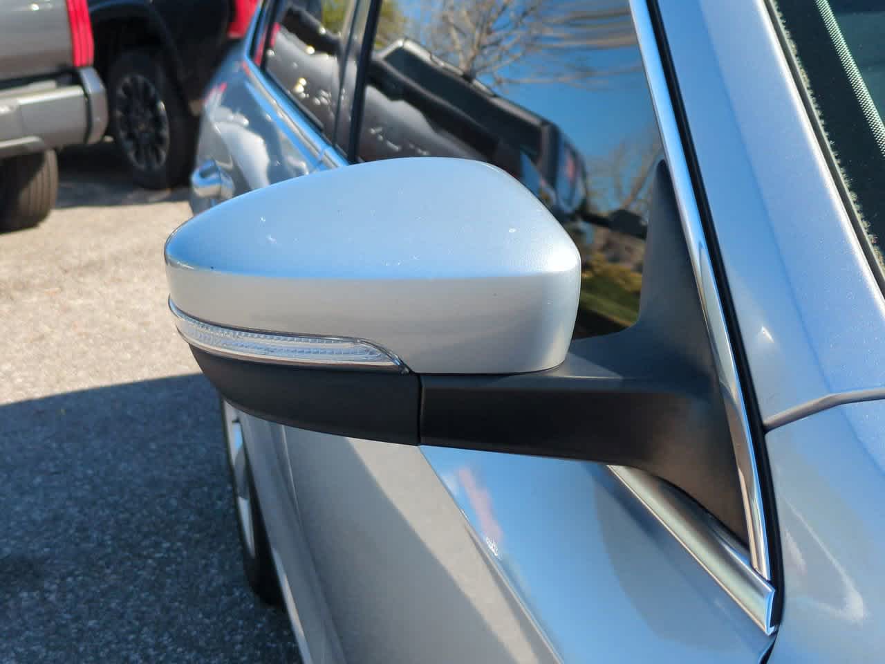 Thumbnail: 2013 Volkswagen Passat - 12