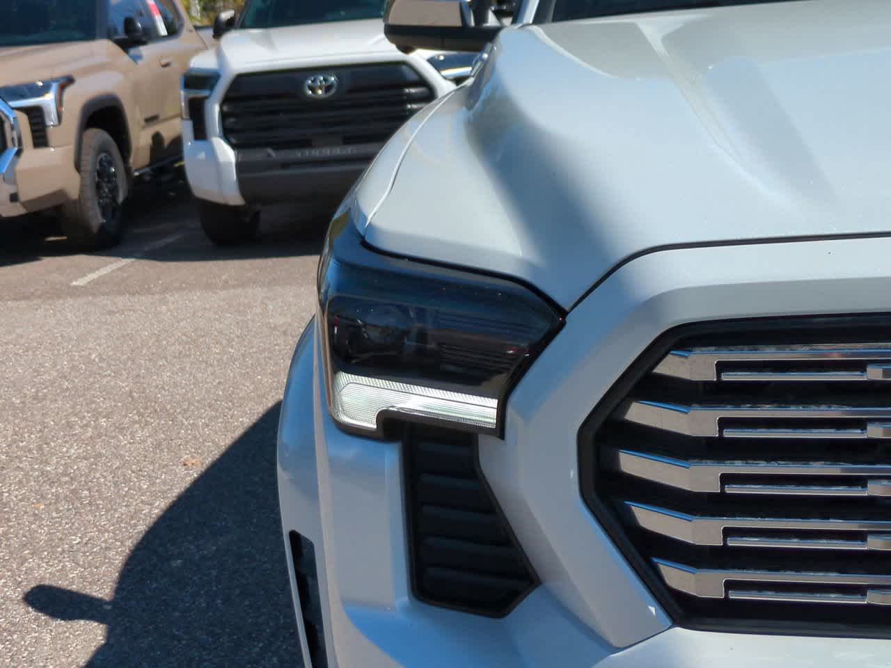 Thumbnail: 2025 Toyota Tacoma - 10