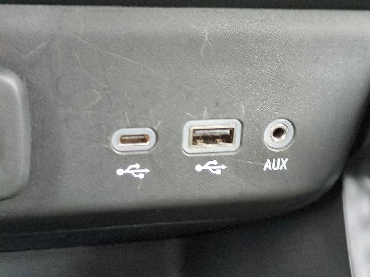 Thumbnail: 2021 Chevrolet TrailBlazer - 20