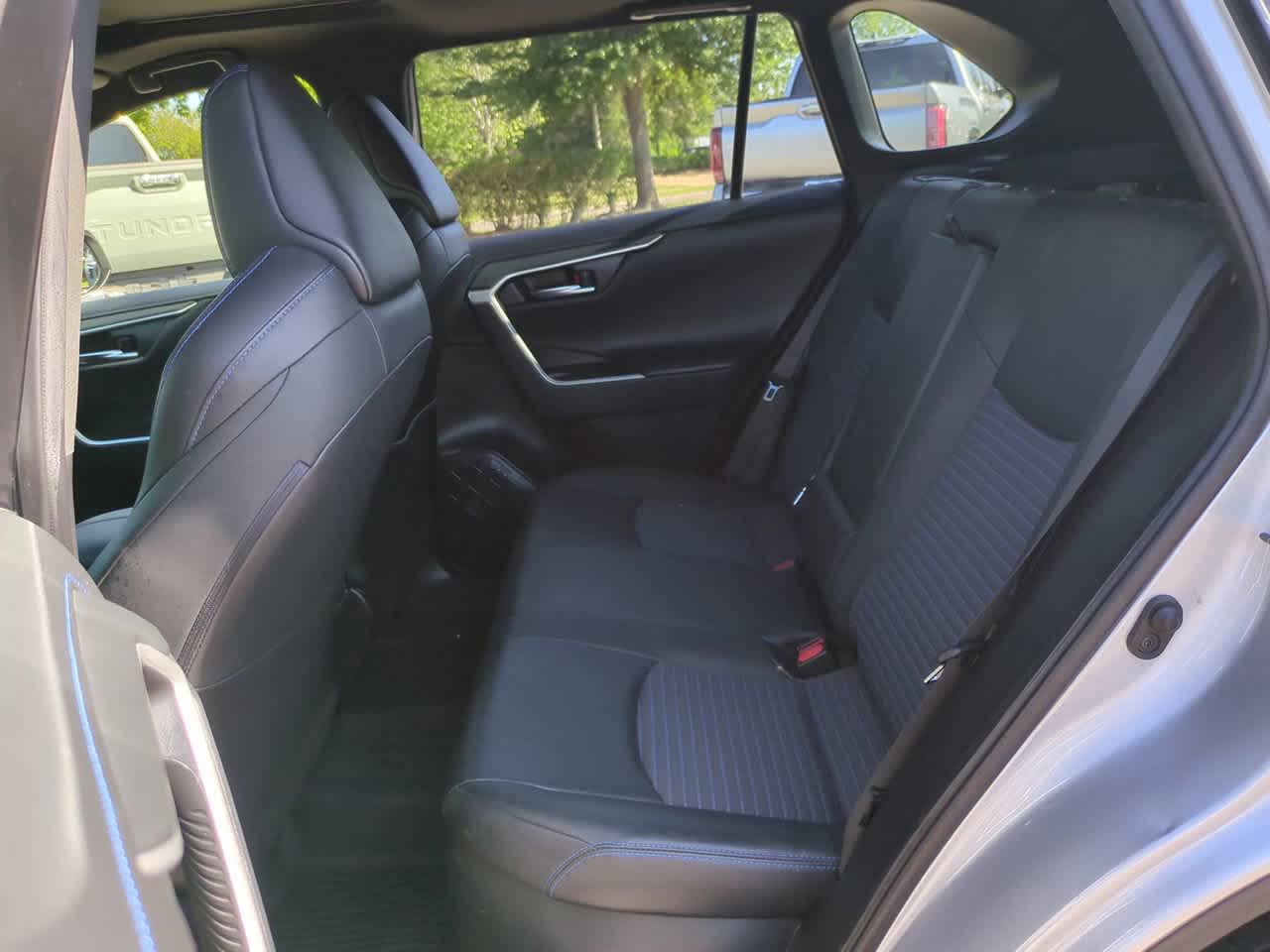 Thumbnail: 2019 Toyota RAV4 - 13