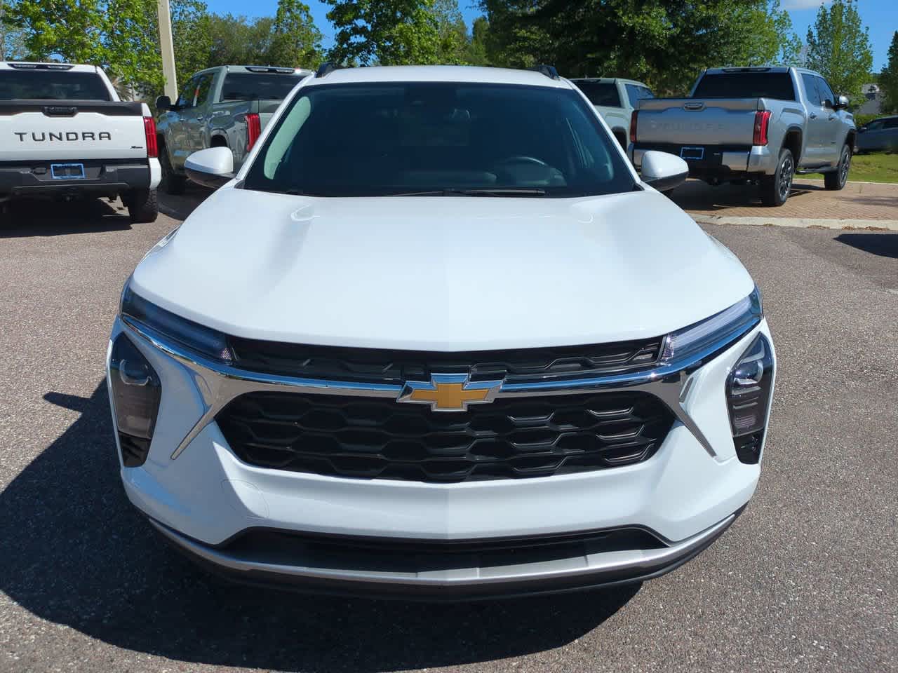 Thumbnail: 2025 Chevrolet Trax - 9