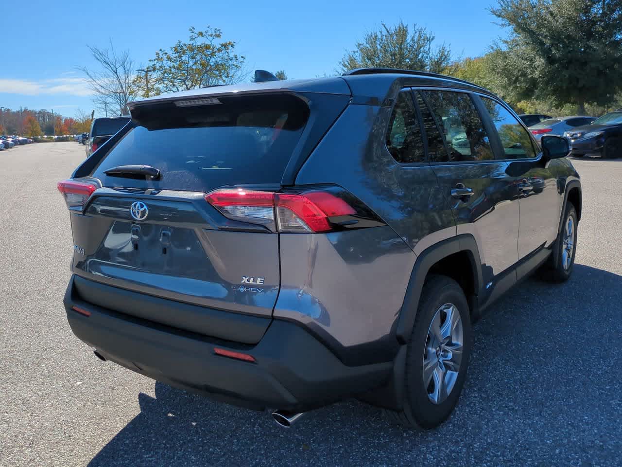 Thumbnail: 2025 Toyota RAV4 - 6