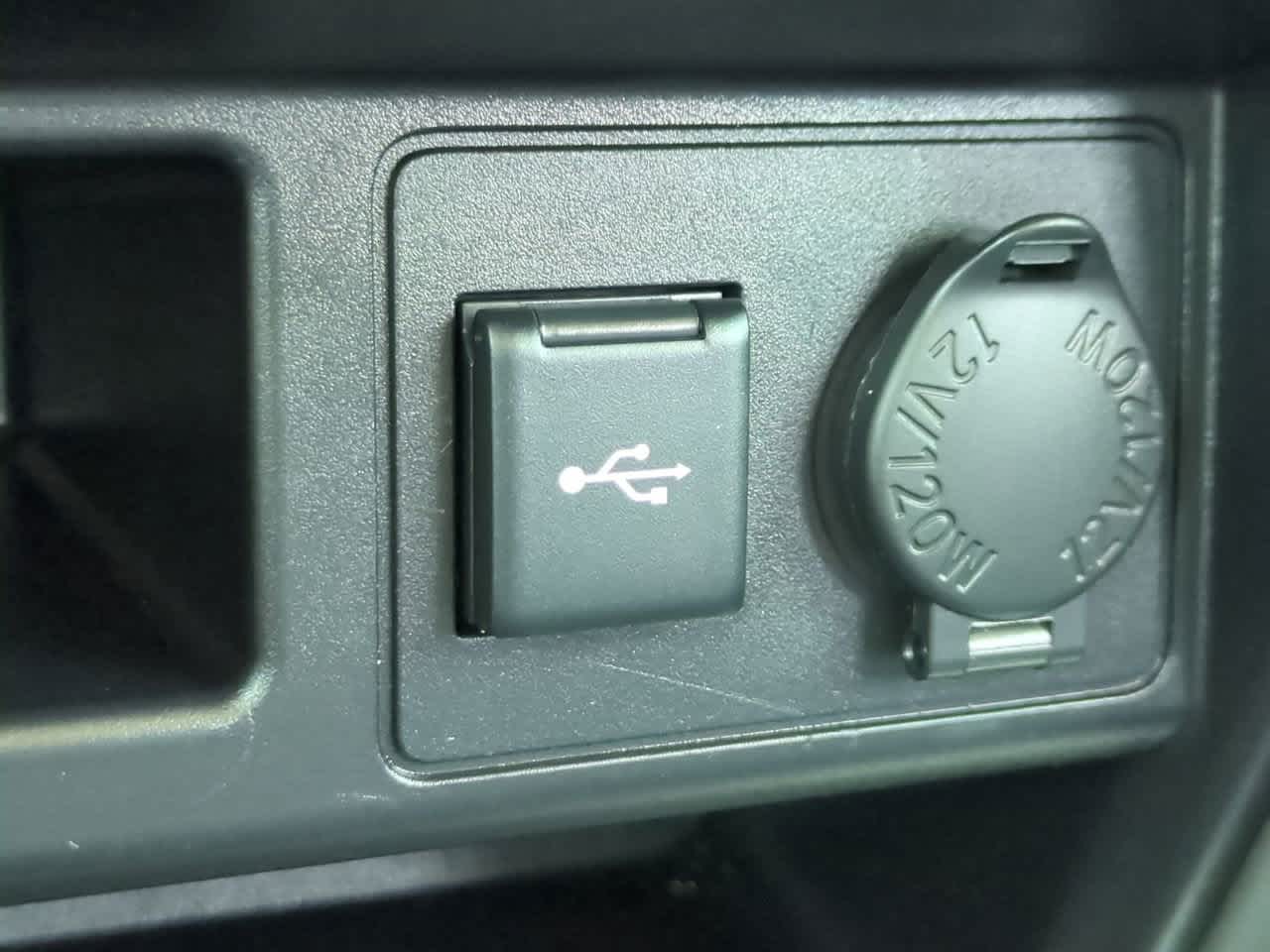 Thumbnail: 2021 Toyota 4Runner - 22