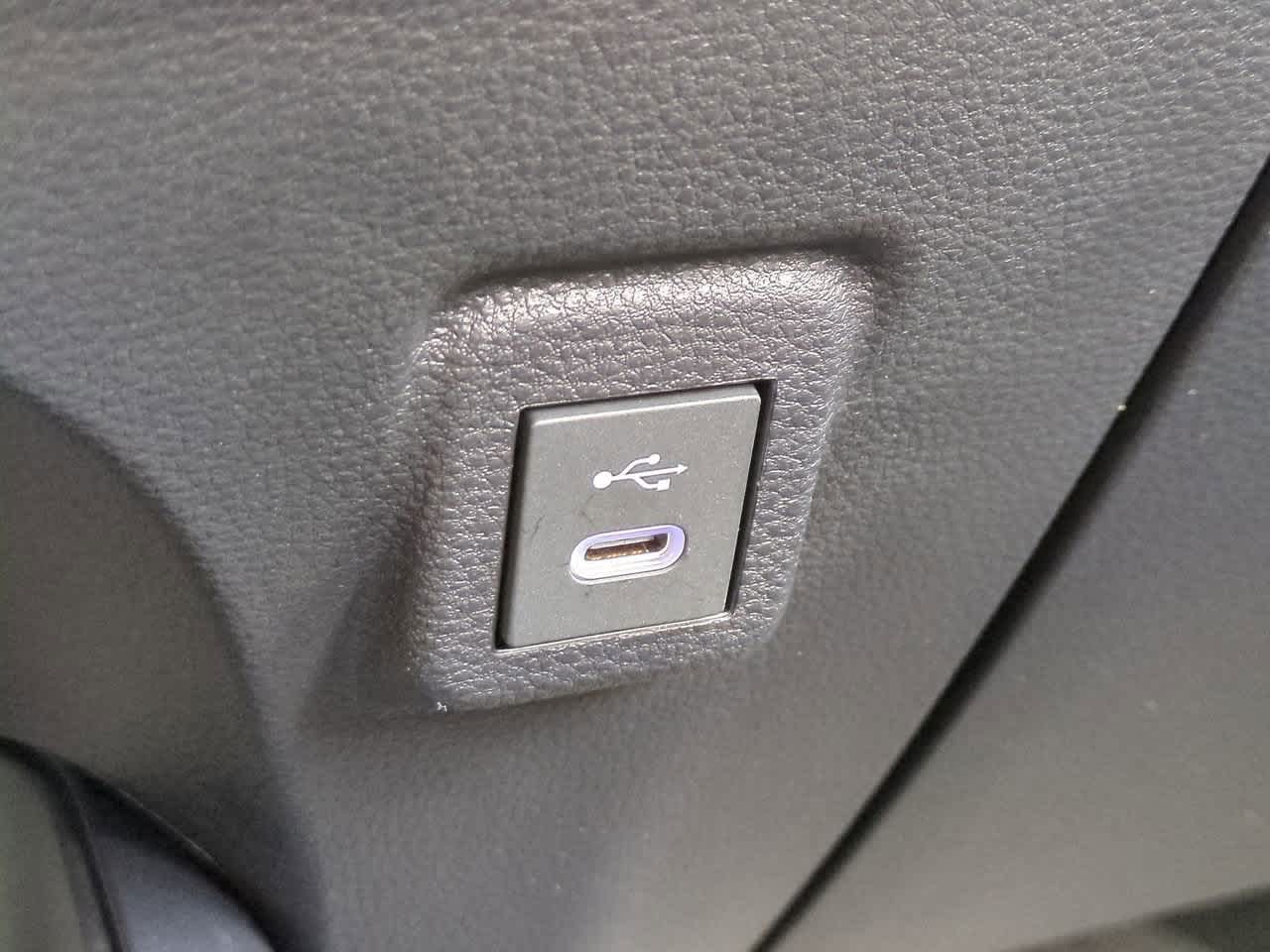 Thumbnail: 2025 Toyota Corolla - 20