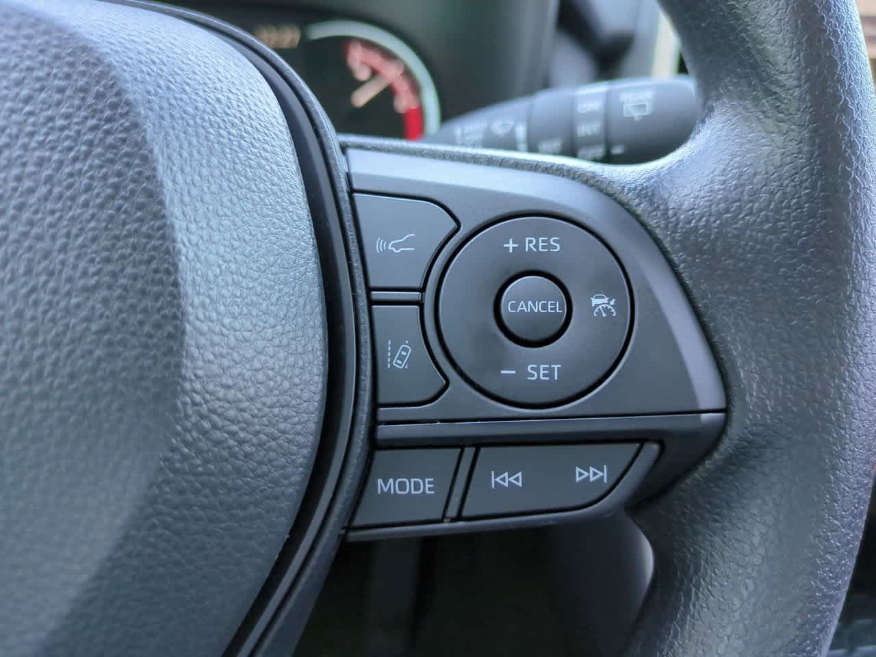 Thumbnail: 2025 Toyota RAV4 - 23