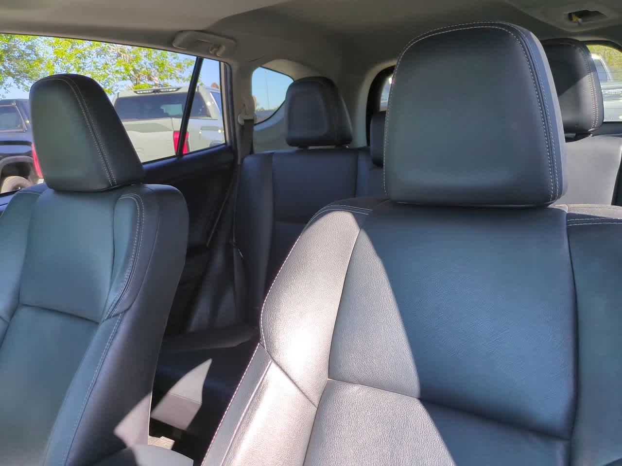 Thumbnail: 2013 Toyota RAV4 - 8