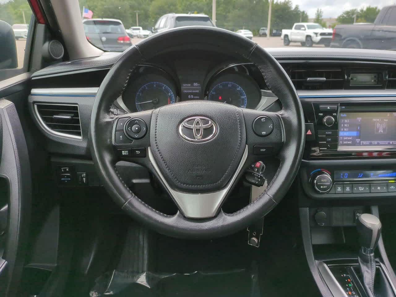 2015 Toyota Corolla S 14
