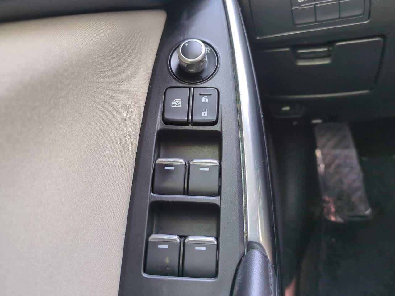 Thumbnail: 2016 Mazda Mazda6 - 20