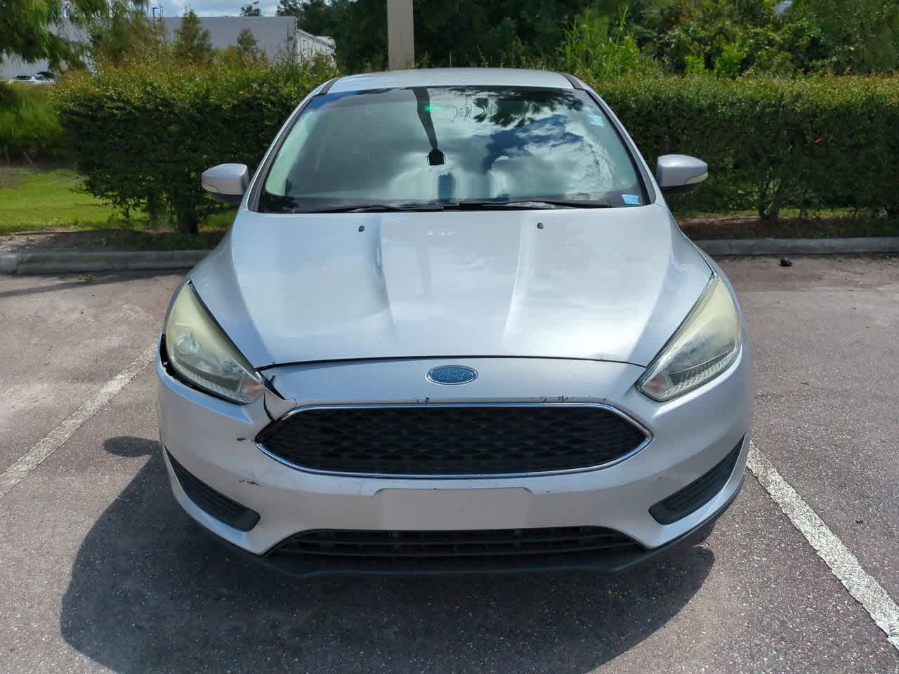 Thumbnail: 2015 Ford Focus - 8