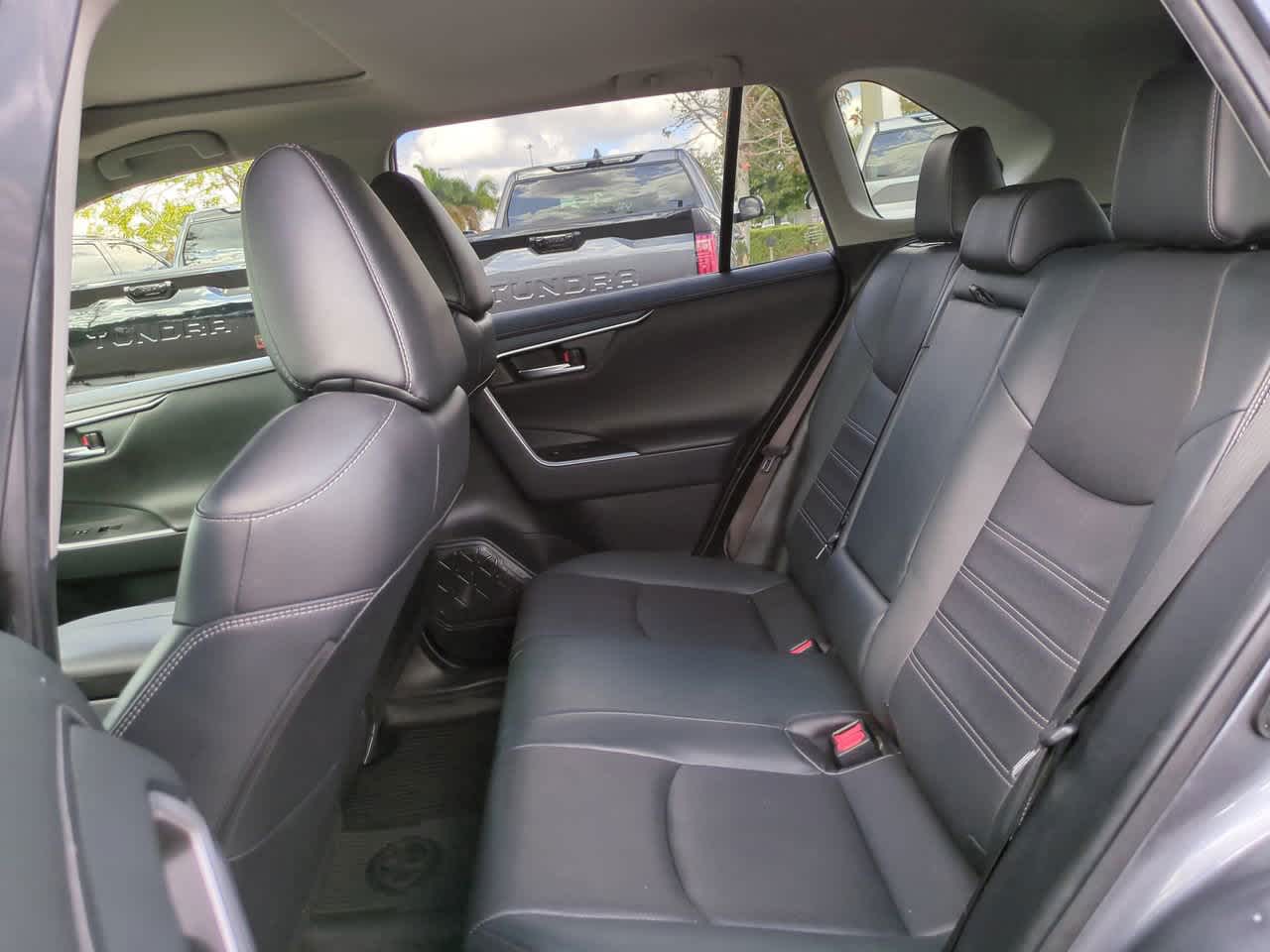 Thumbnail: 2020 Toyota RAV4 - 13