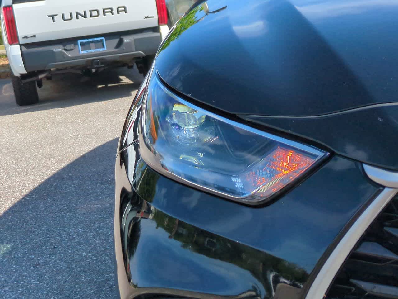 Thumbnail: 2022 Toyota Highlander - 10