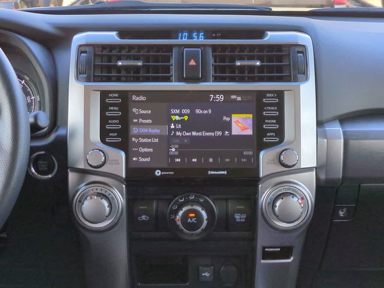 Thumbnail: 2024 Toyota 4Runner - 17