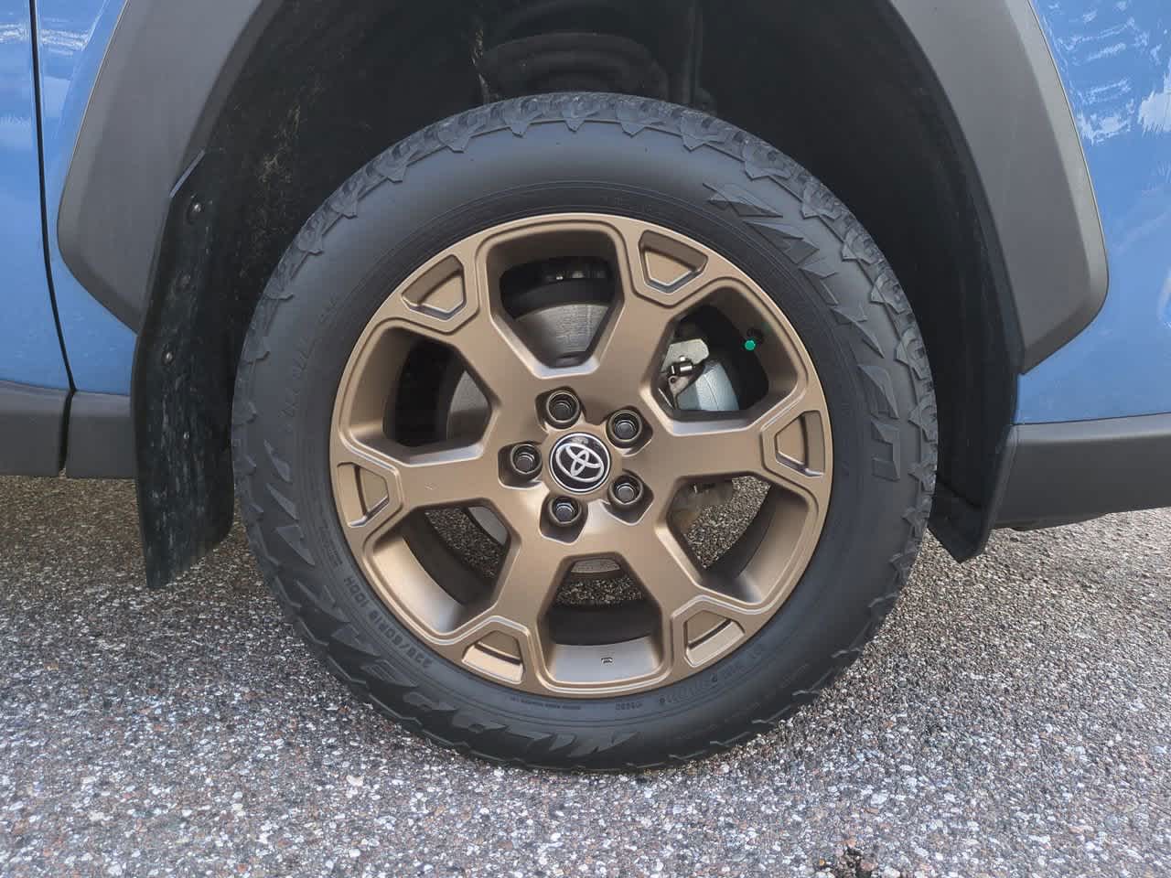 Thumbnail: 2023 Toyota RAV4 - 11