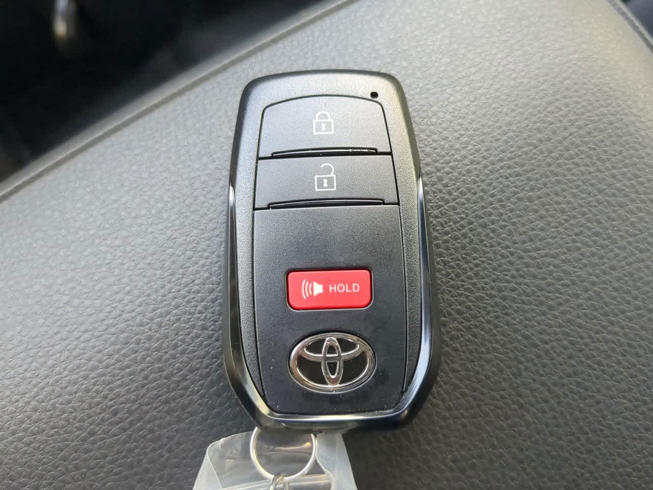 2025 Toyota Tacoma  27