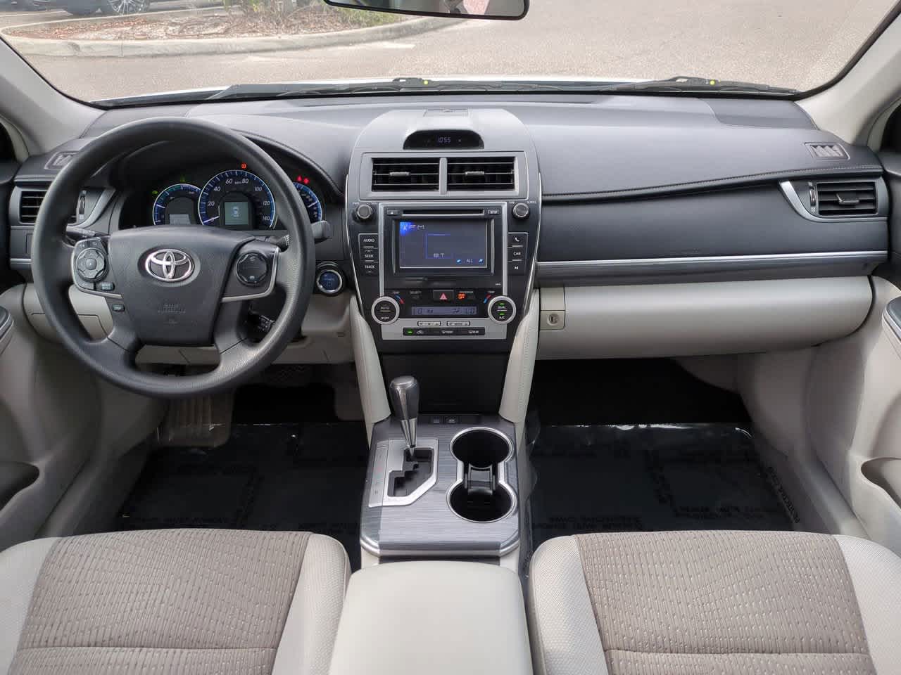 Thumbnail: 2013 Toyota Camry - 14