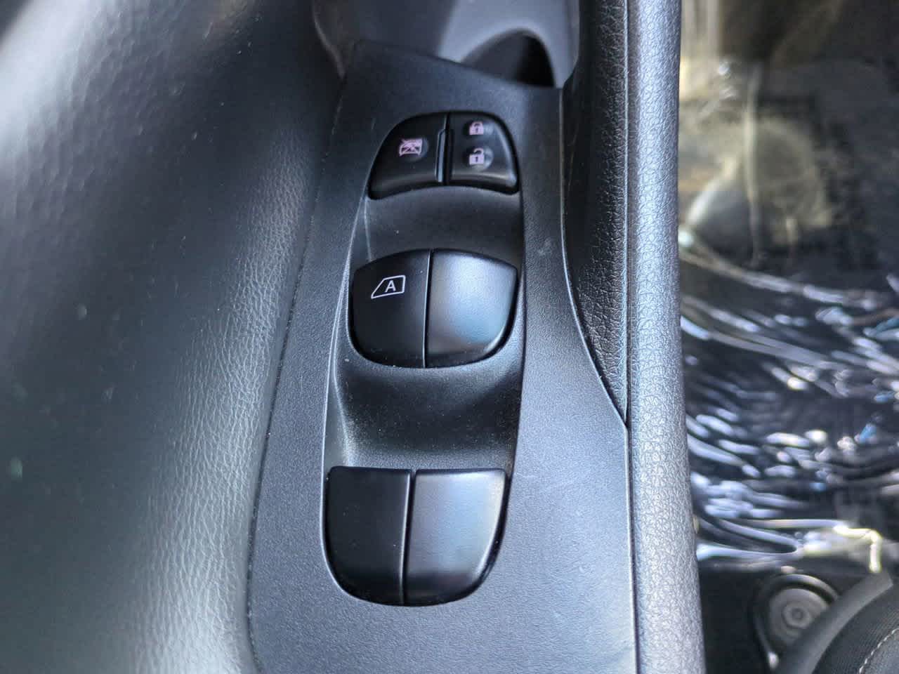 Thumbnail: 2018 Nissan Altima - 21