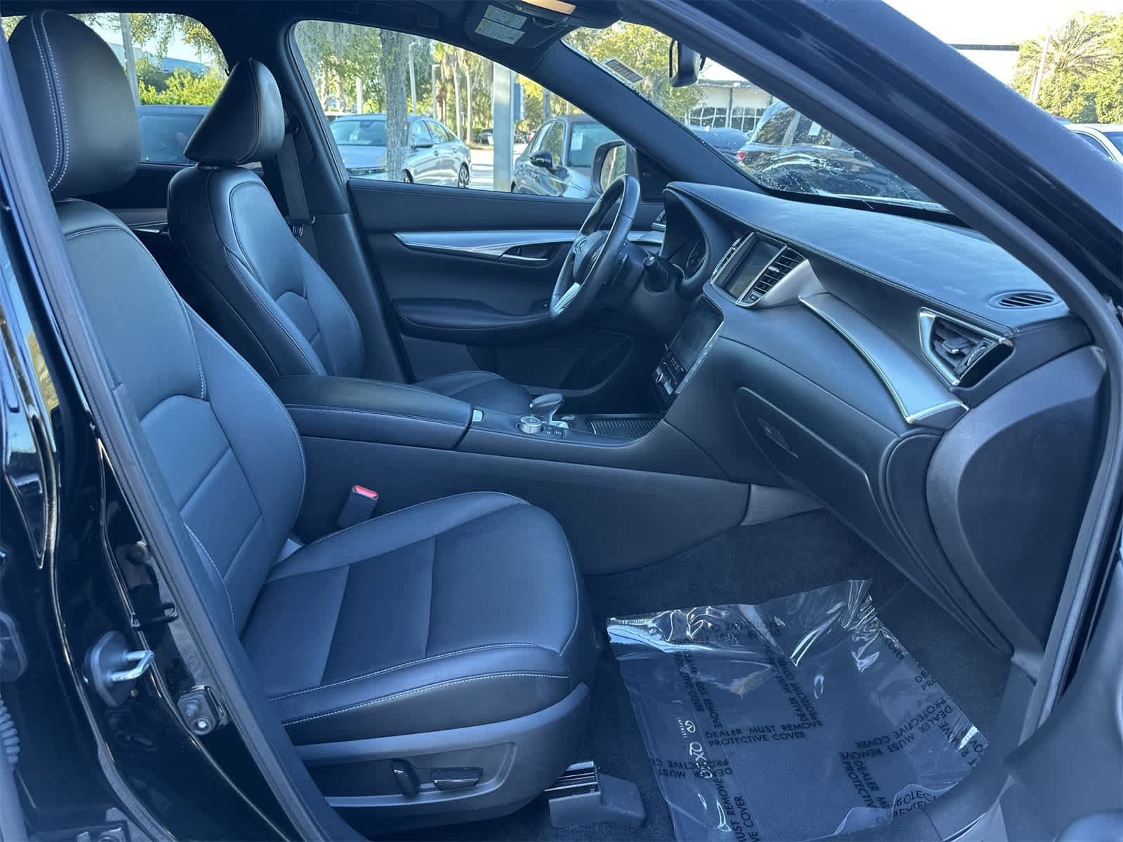 Thumbnail: 2020 INFINITI QX50 - 15