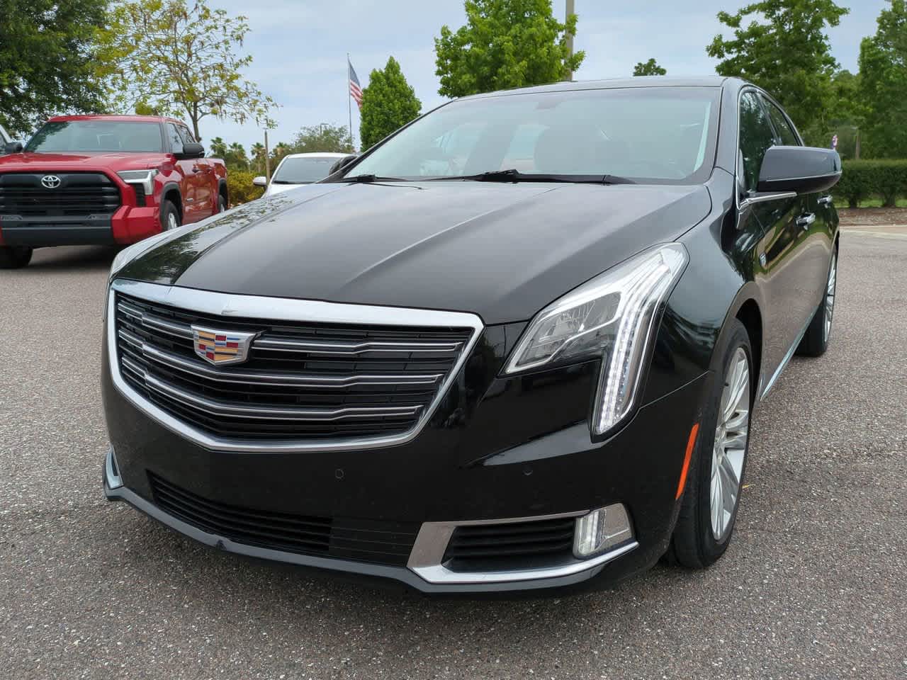 2018 Cadillac XTS Luxury 2