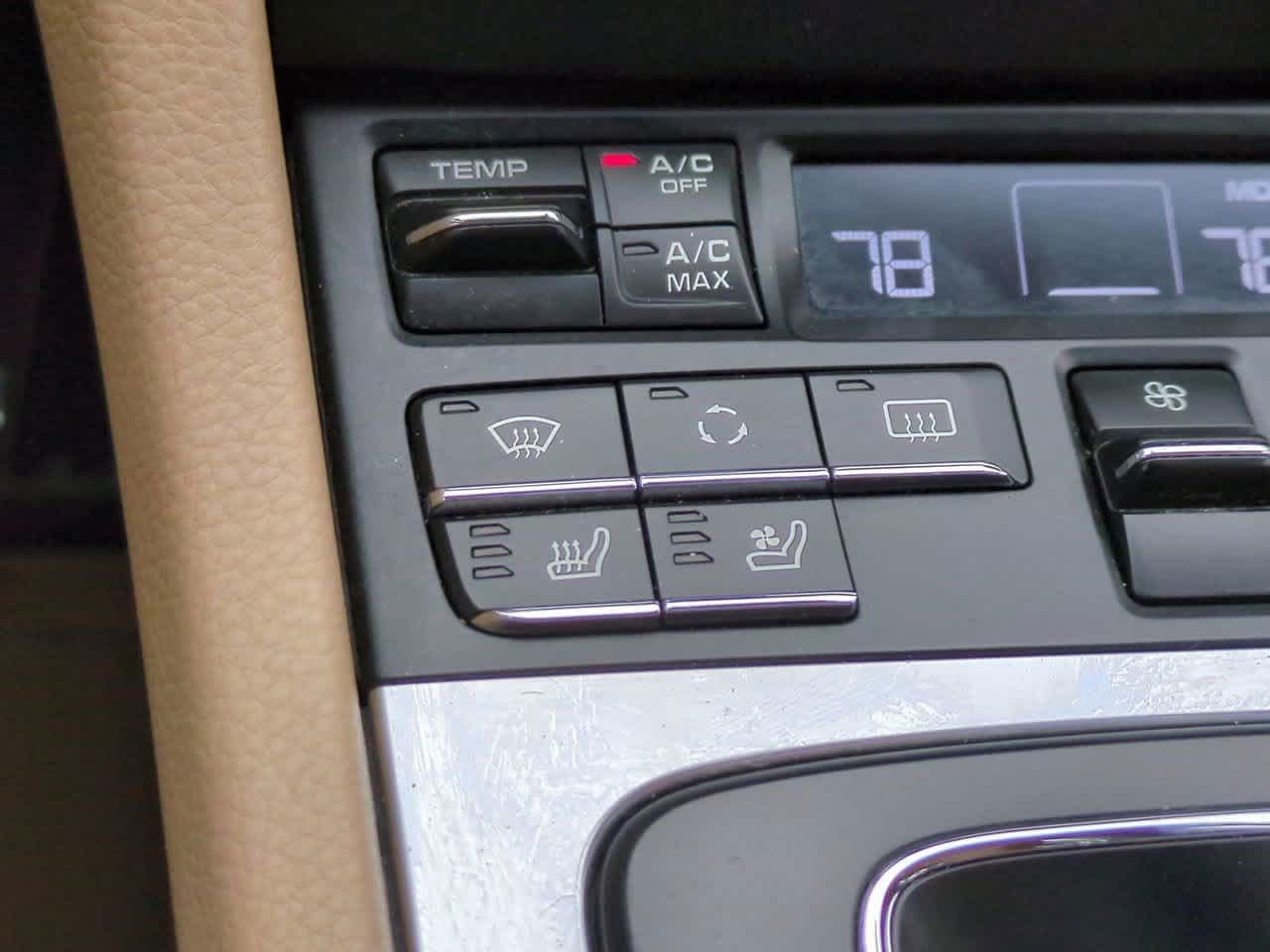 Thumbnail: 2013 Porsche Boxster - 17