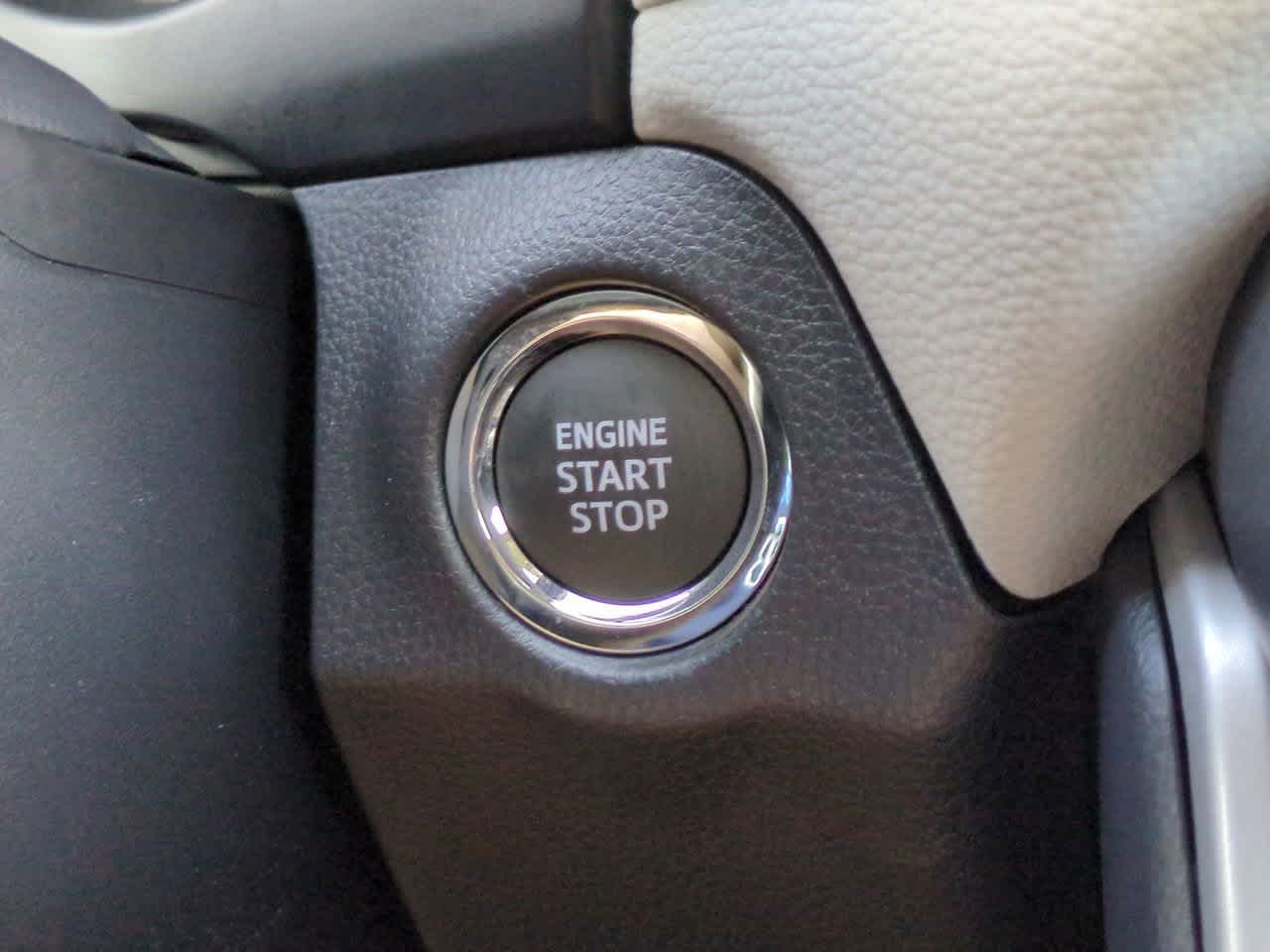 Thumbnail: 2025 Toyota RAV4 - 25