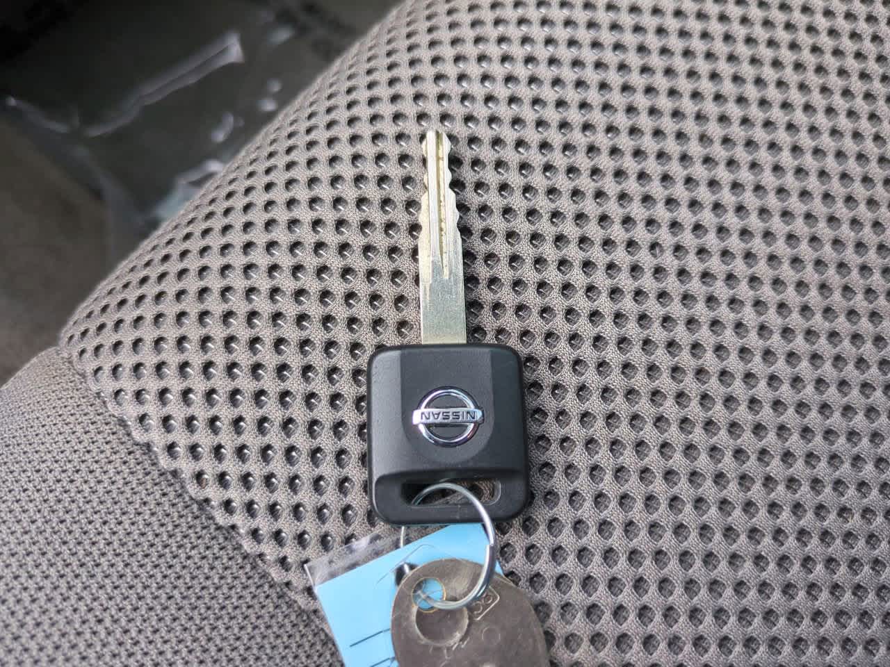 Thumbnail: 2017 Nissan Frontier - 23