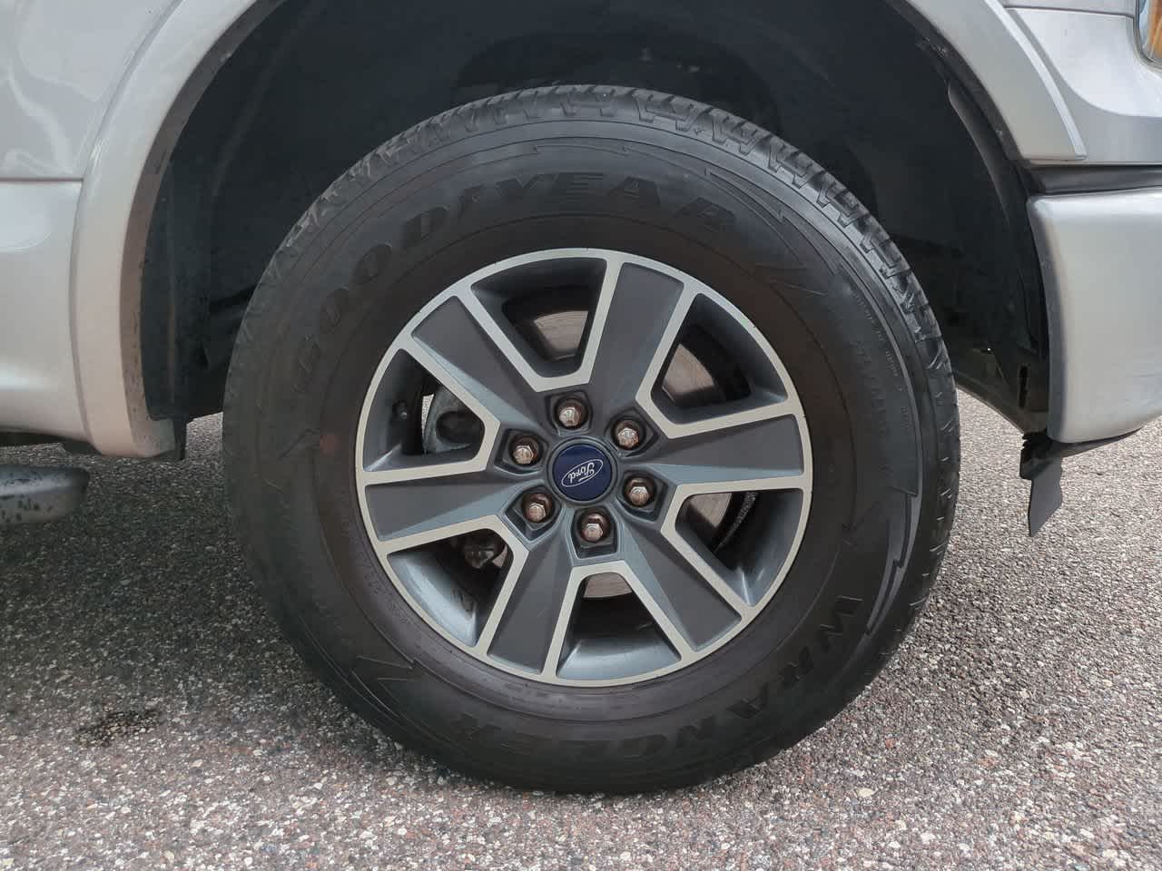 Thumbnail: 2016 Ford F-150 - 11