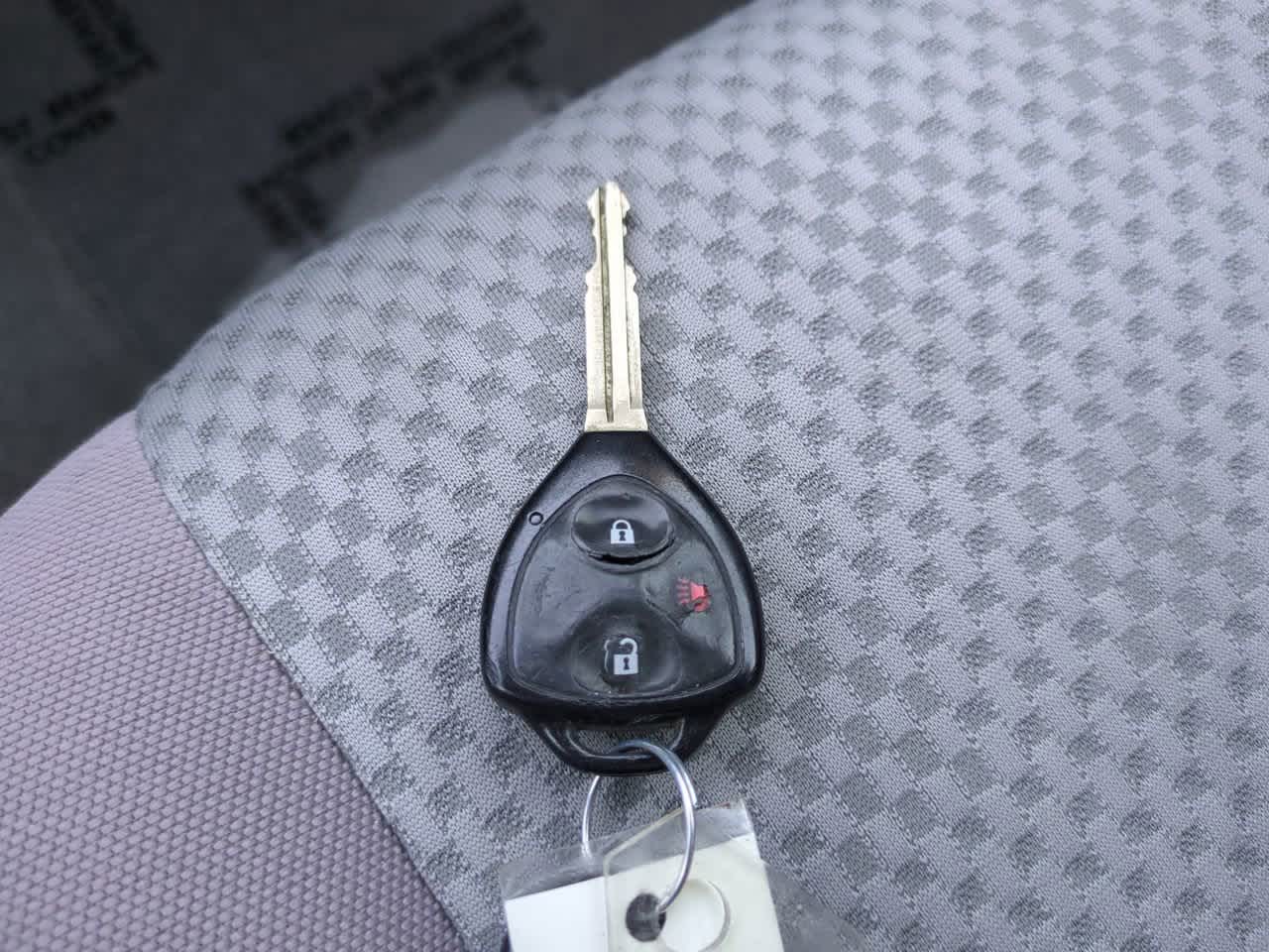 Thumbnail: 2006 Toyota RAV4 - 22