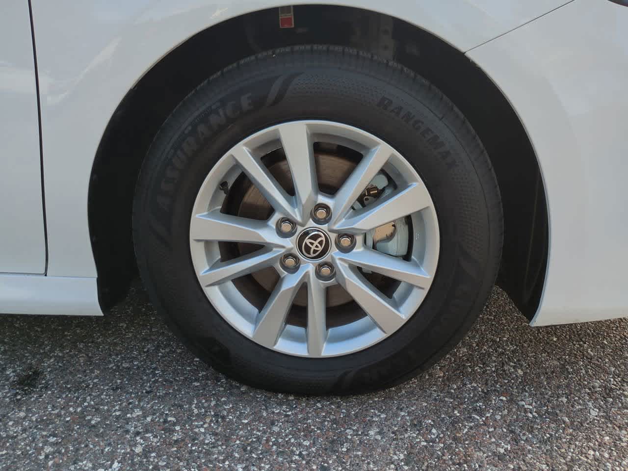 Thumbnail: 2025 Toyota Camry - 11