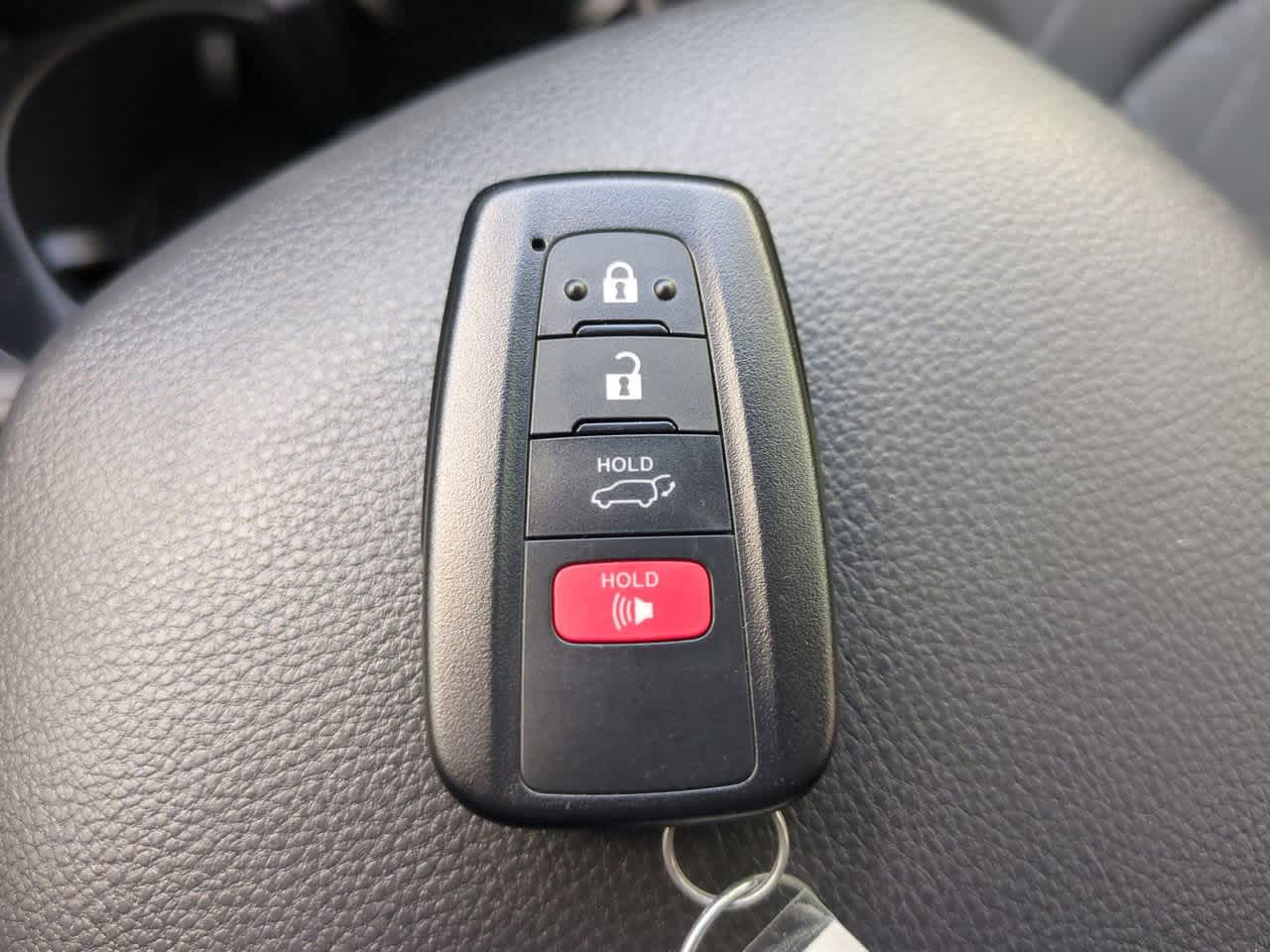 Thumbnail: 2025 Toyota RAV4 - 27