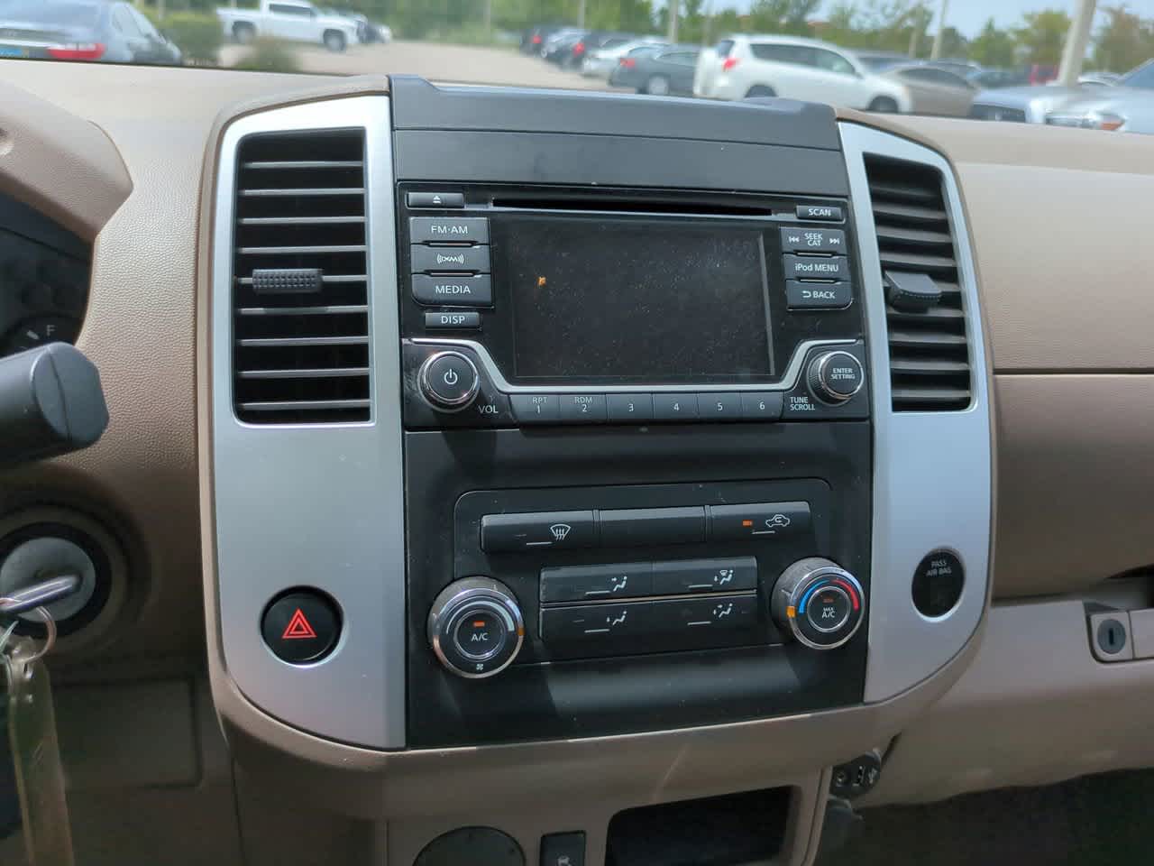 Thumbnail: 2017 Nissan Frontier - 16