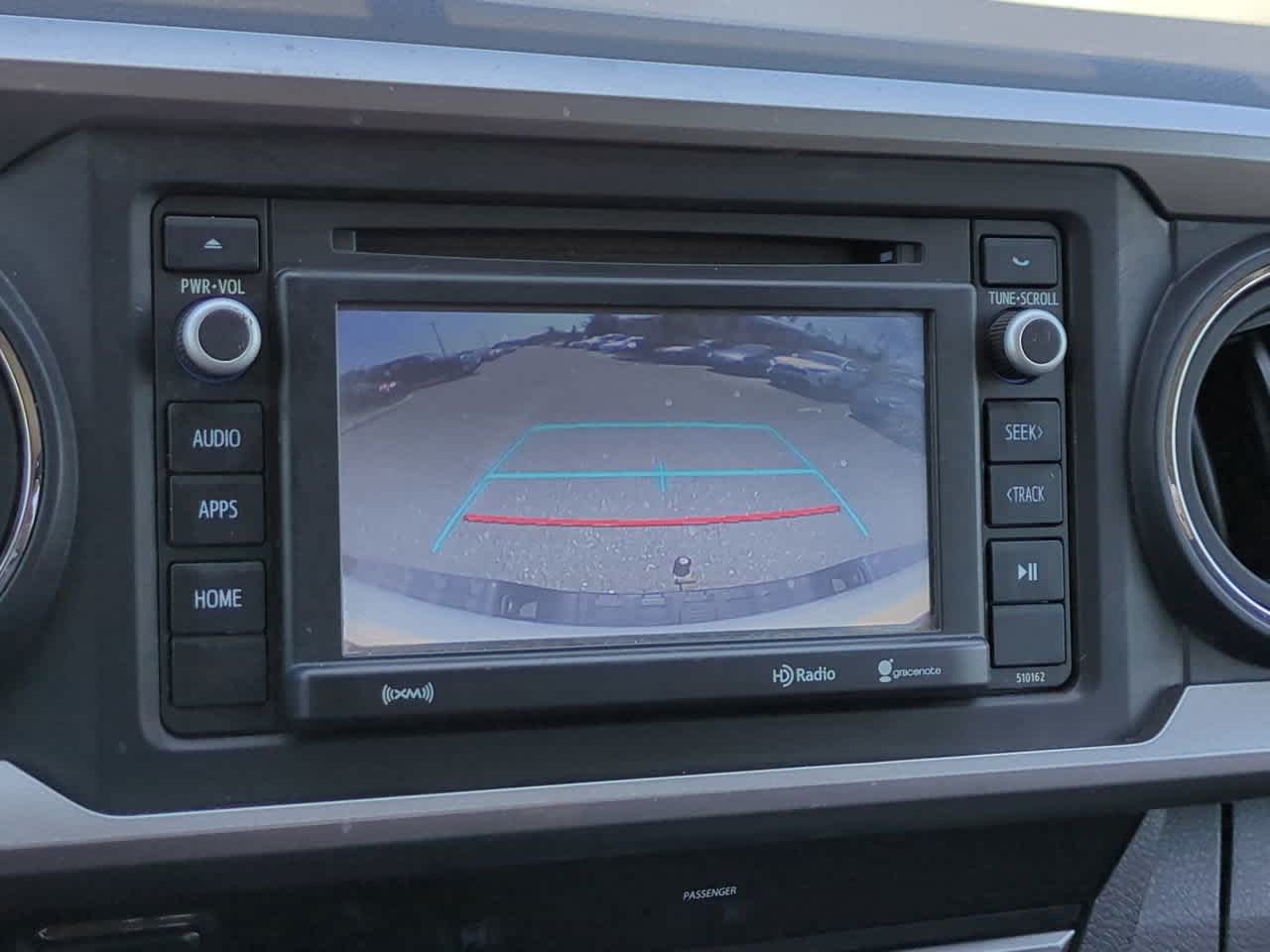 Thumbnail: 2016 Toyota Tacoma - 18