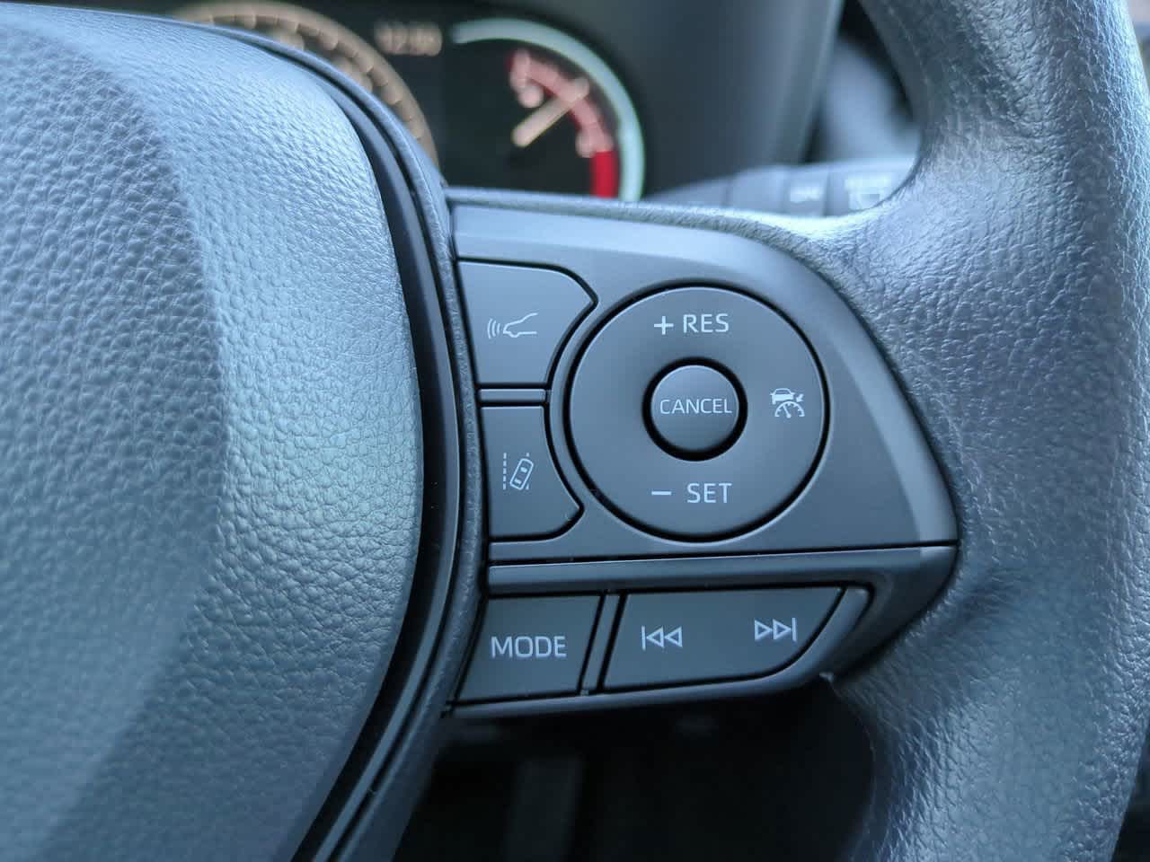 Thumbnail: 2025 Toyota RAV4 - 23