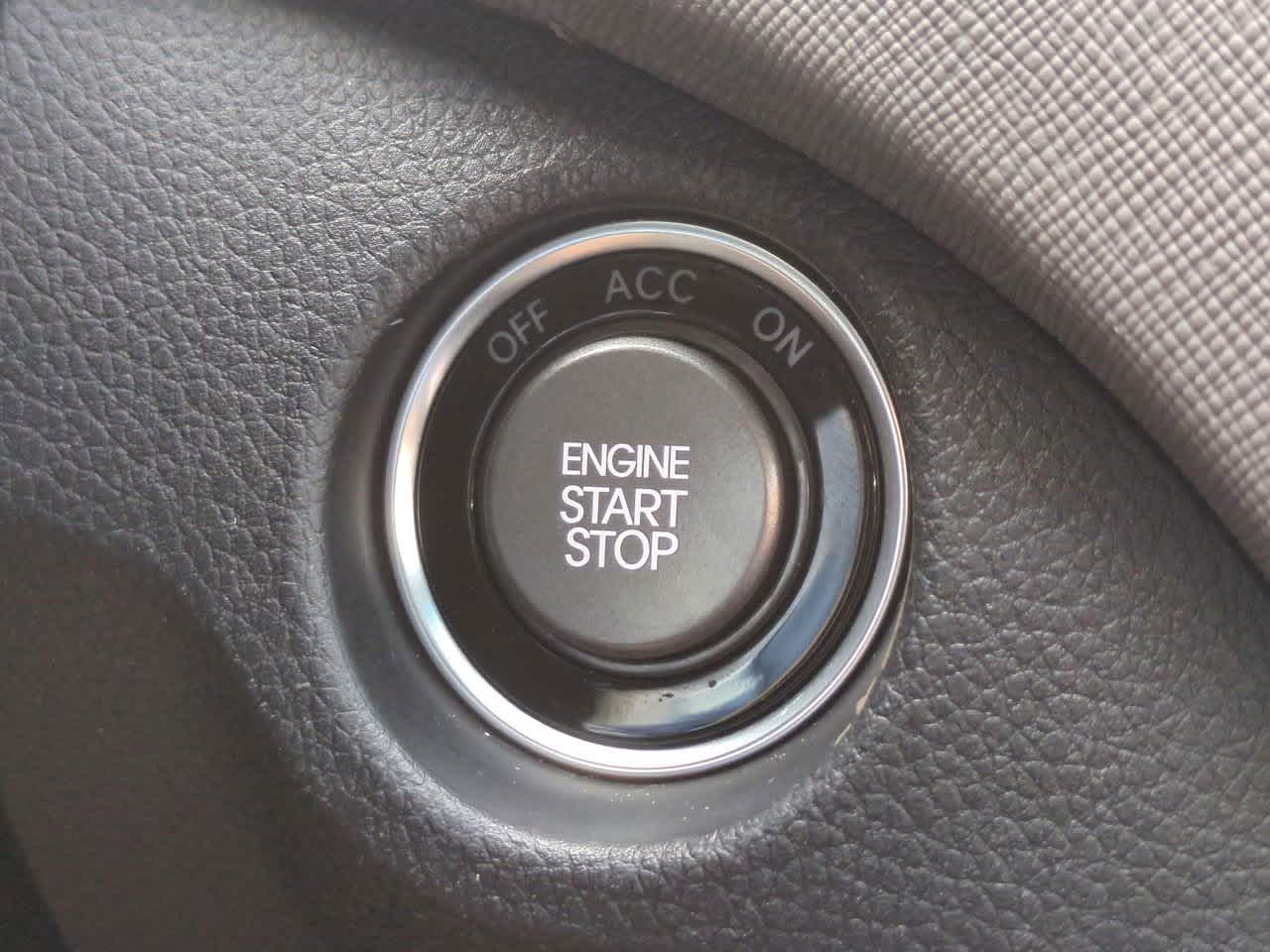 Thumbnail: 2016 Hyundai Santa Fe - 28