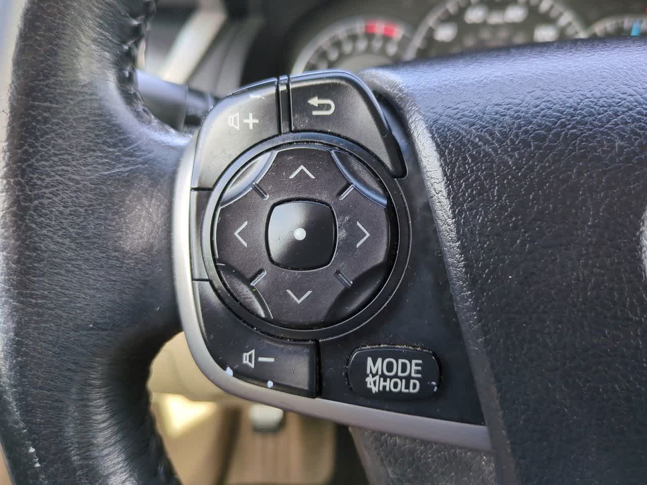 Thumbnail: 2014 Toyota Camry - 22