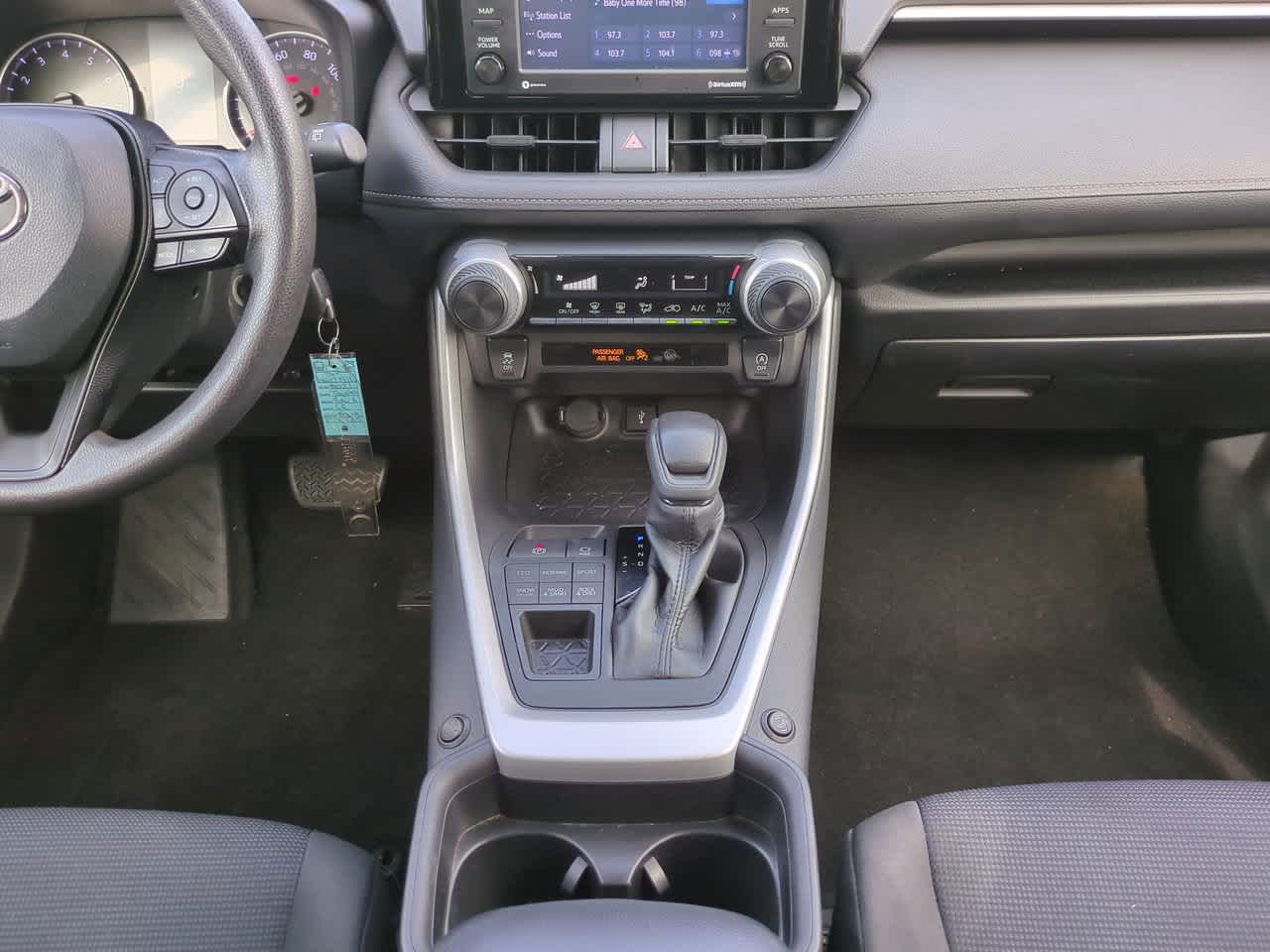 Thumbnail: 2021 Toyota RAV4 - 18
