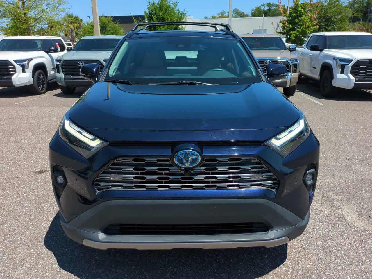 Thumbnail: 2024 Toyota RAV4 - 9